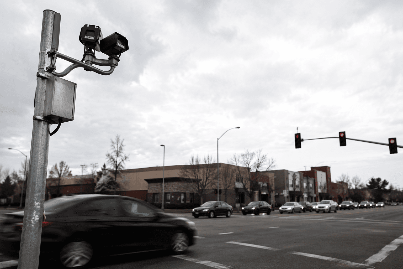Fresno approves Vision Zero plan, eyes red-light cameras at dangerous intersections