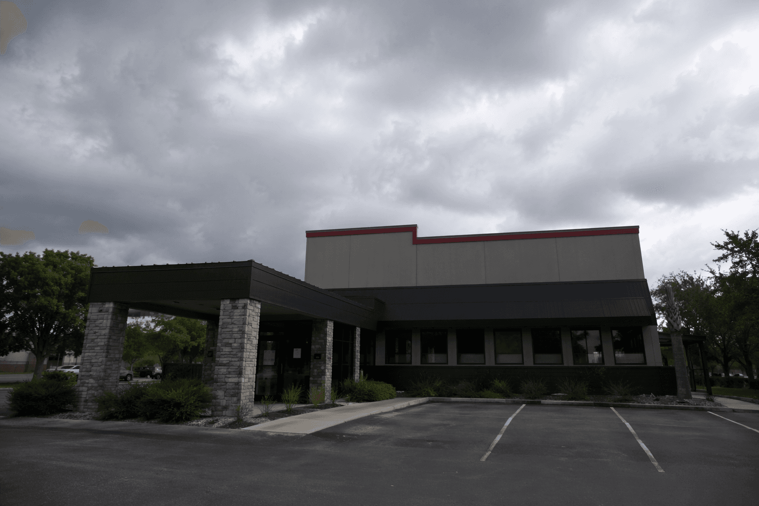 Sanford steakhouse closed after inspectors find roaches and flies