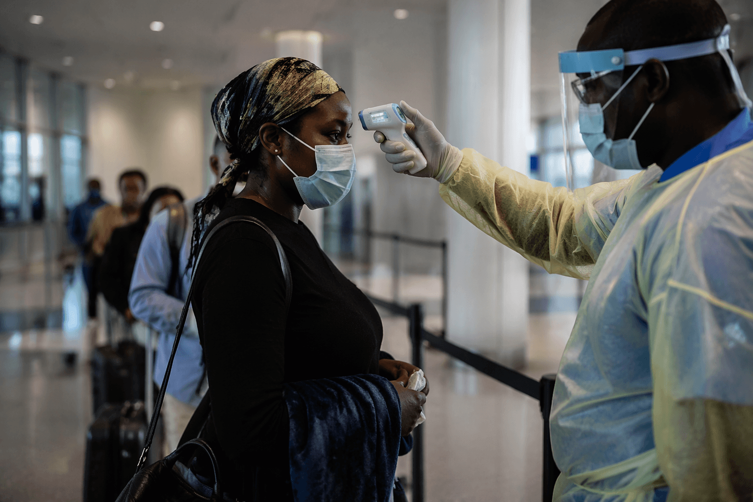 CDC restricts green card holders from countries with Ebola outbreaks