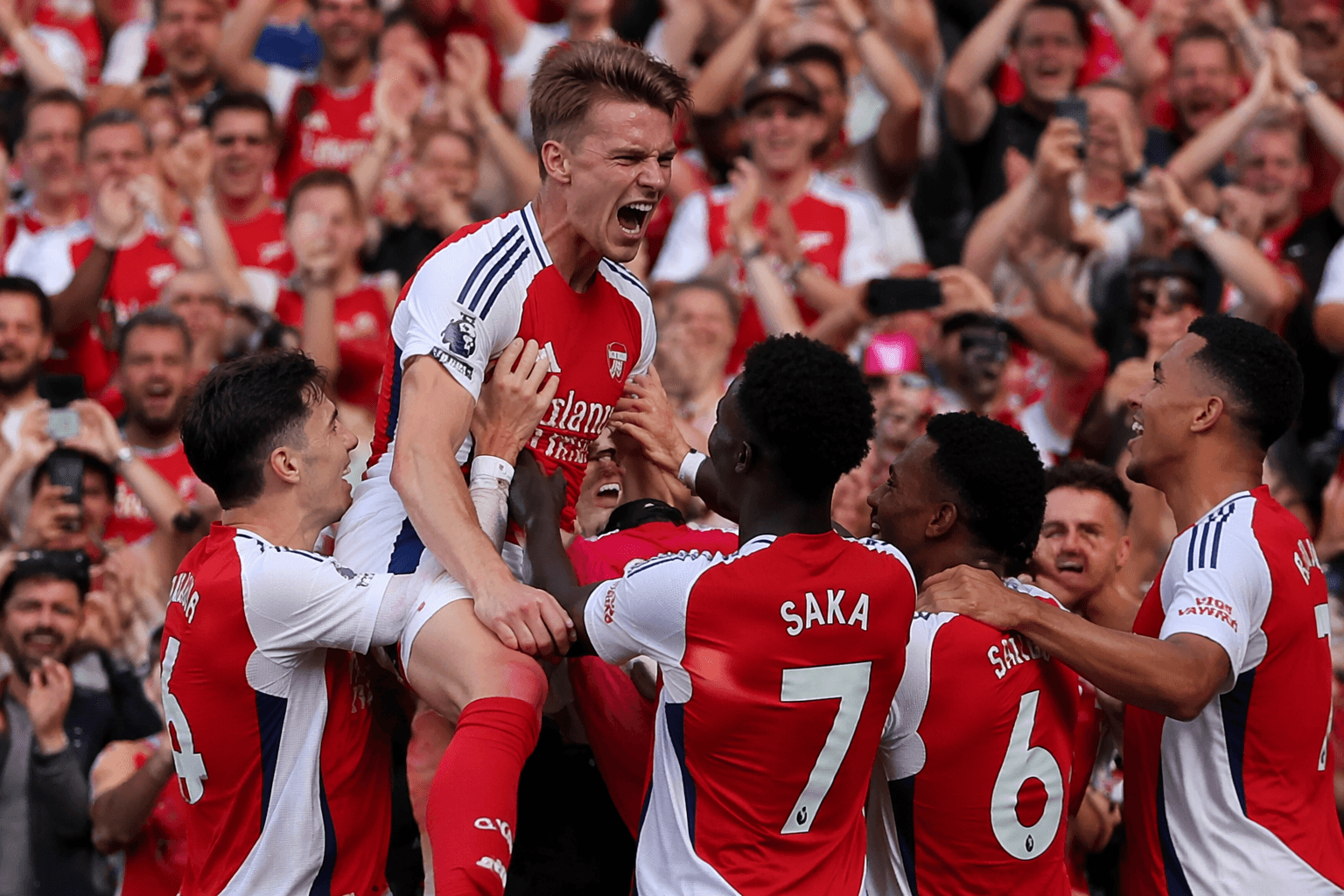 Arsenal clinches Premier League title as Manchester City draws at Bournemouth