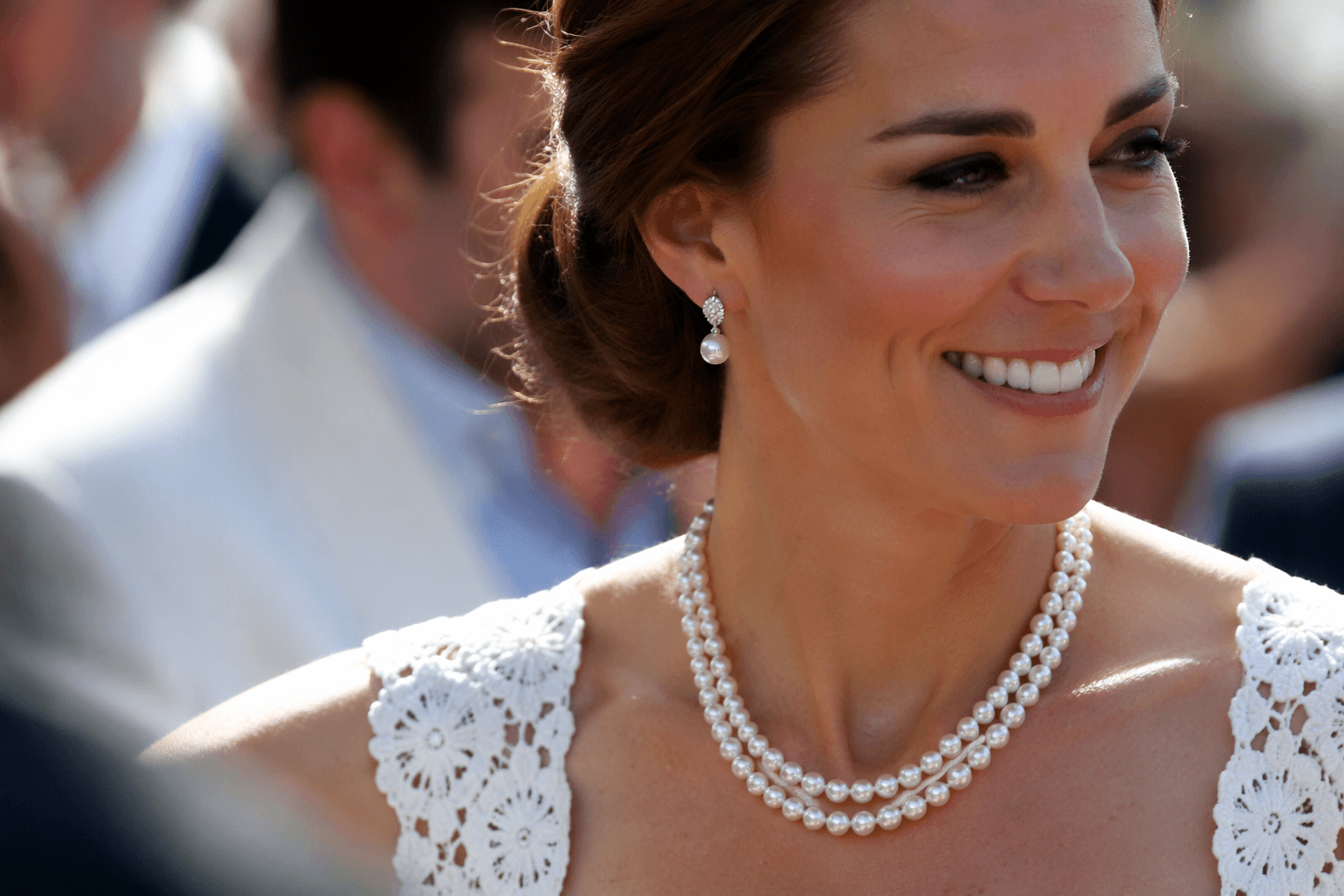 Why white pearls remain the royals’ safest summer jewelry choice