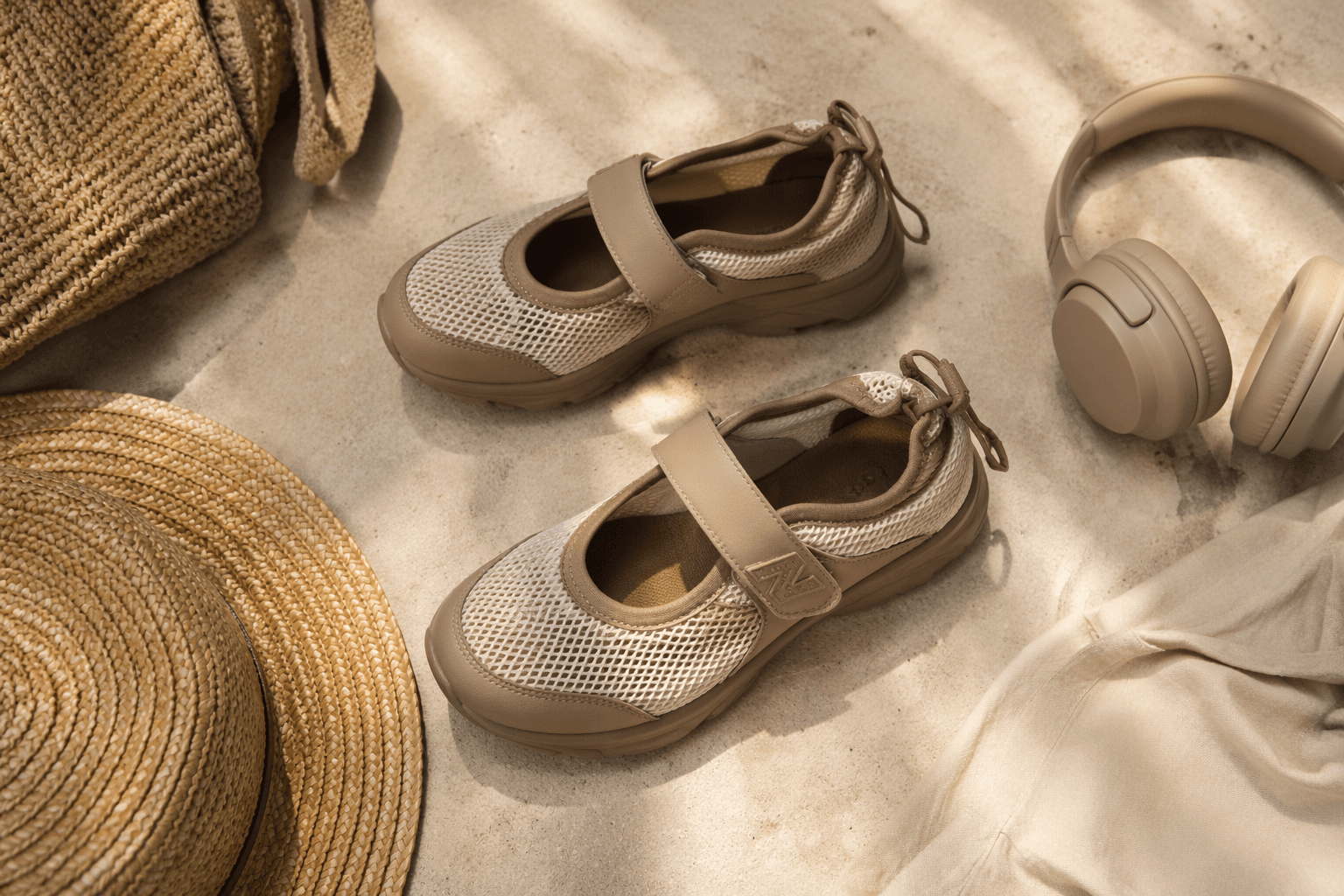 New Balance Breeze returns in beige brown for summer streetwear