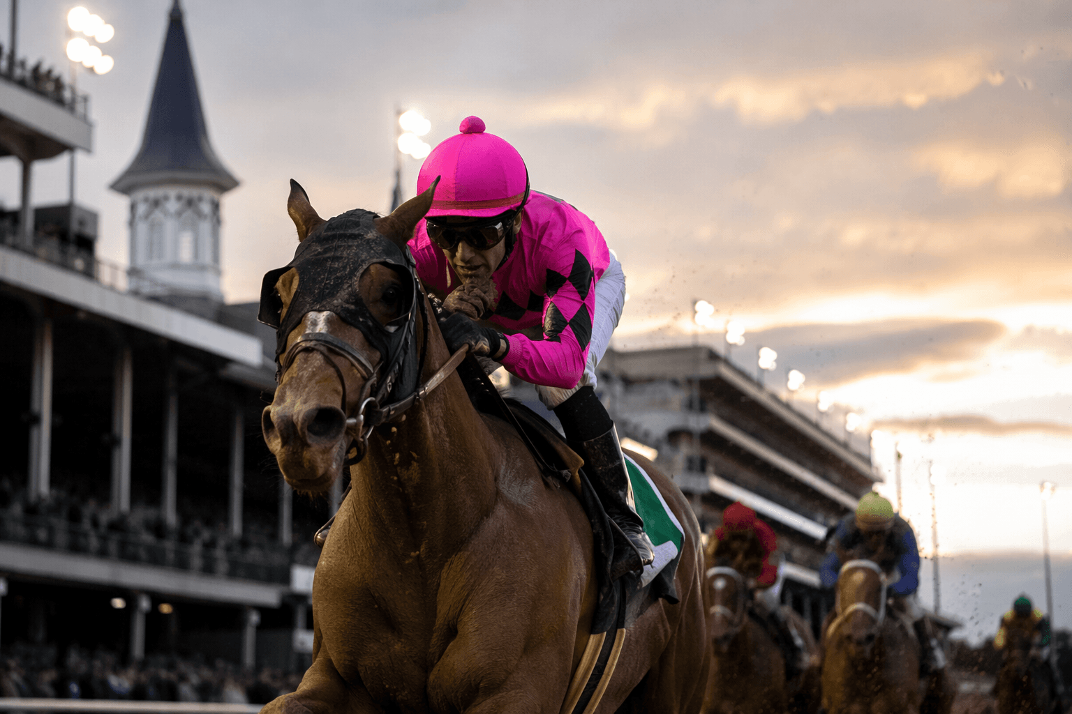 Pin Up Betty returns to Churchill Downs to defend Mint Julep crown