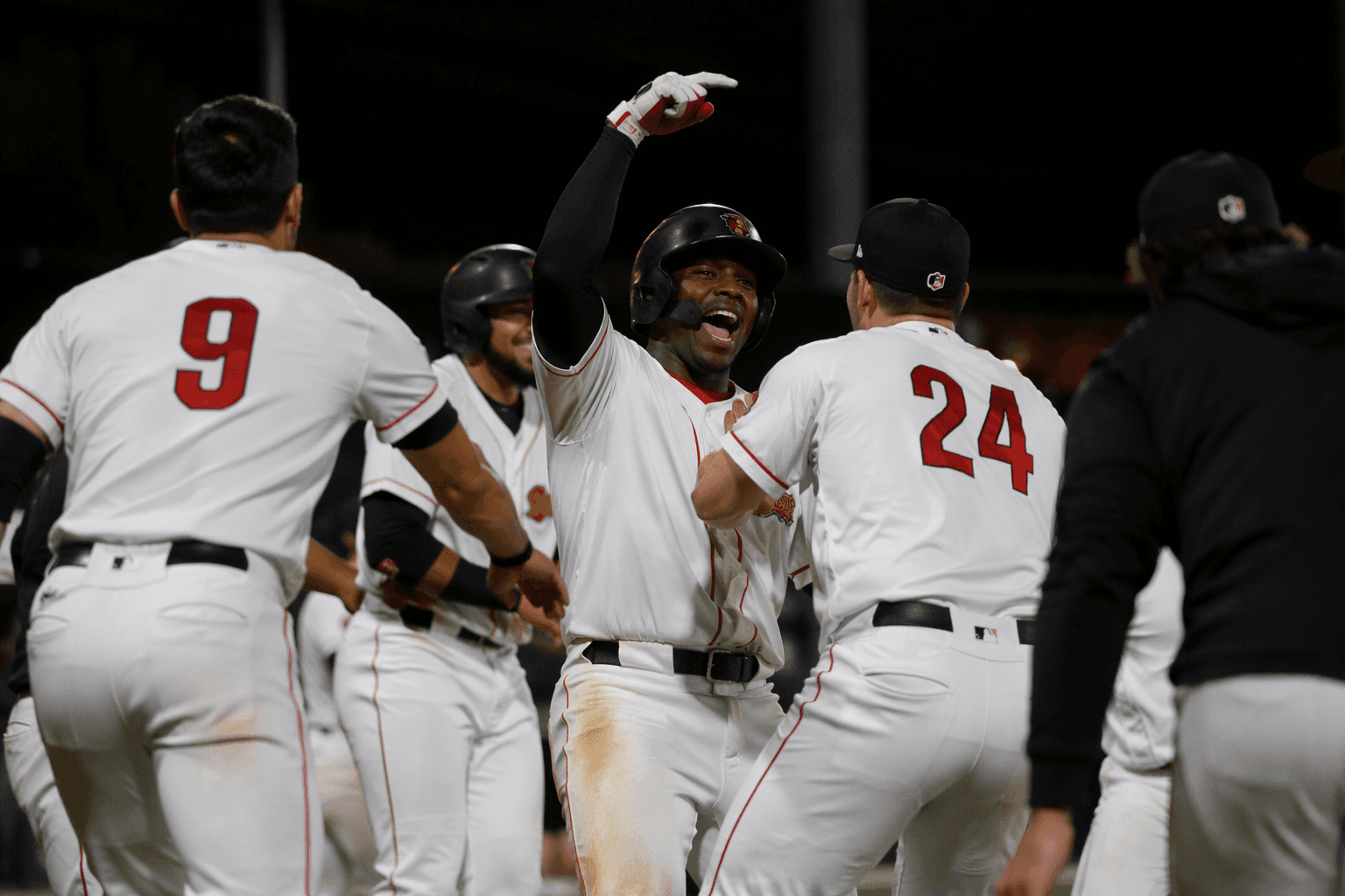 Christian Moore’s walk-off single lifts Salt Lake past El Paso 5-4
