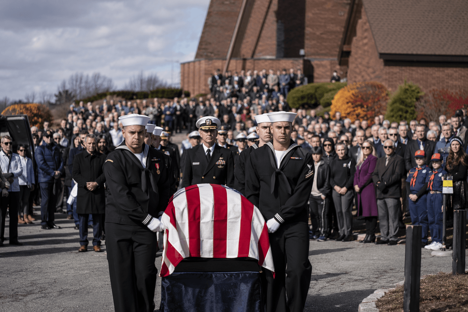 Massachusetts town honors lone World War II veteran with 1,500 mourners