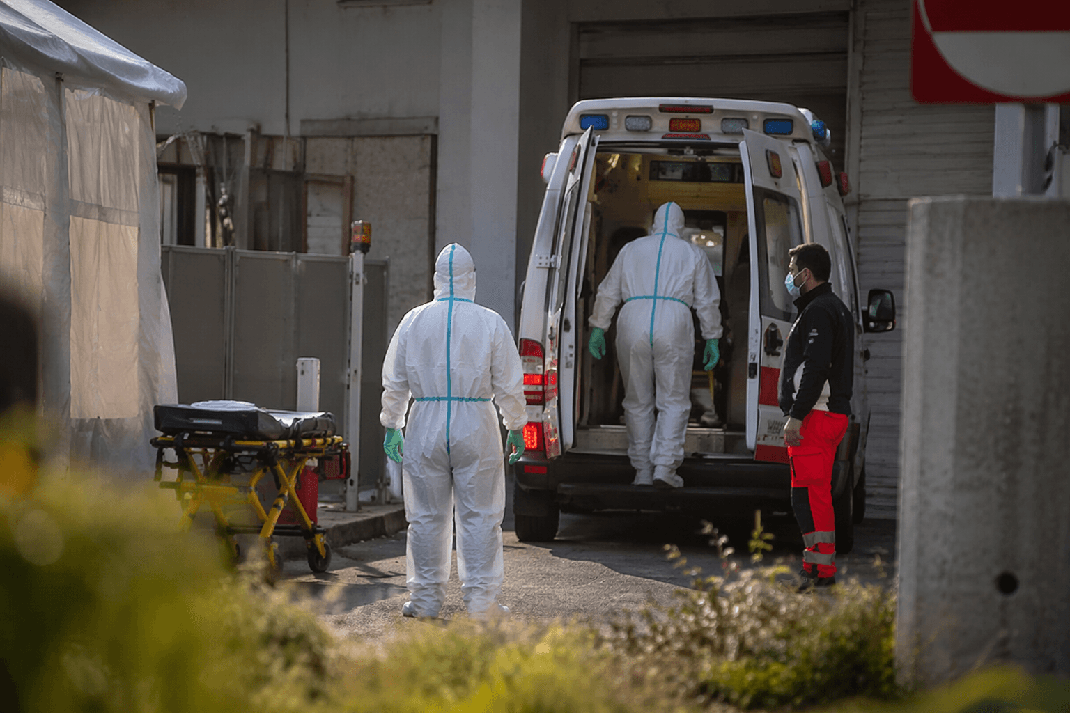 Italy monitors possible Ebola case after Uganda aid workers hospitalized