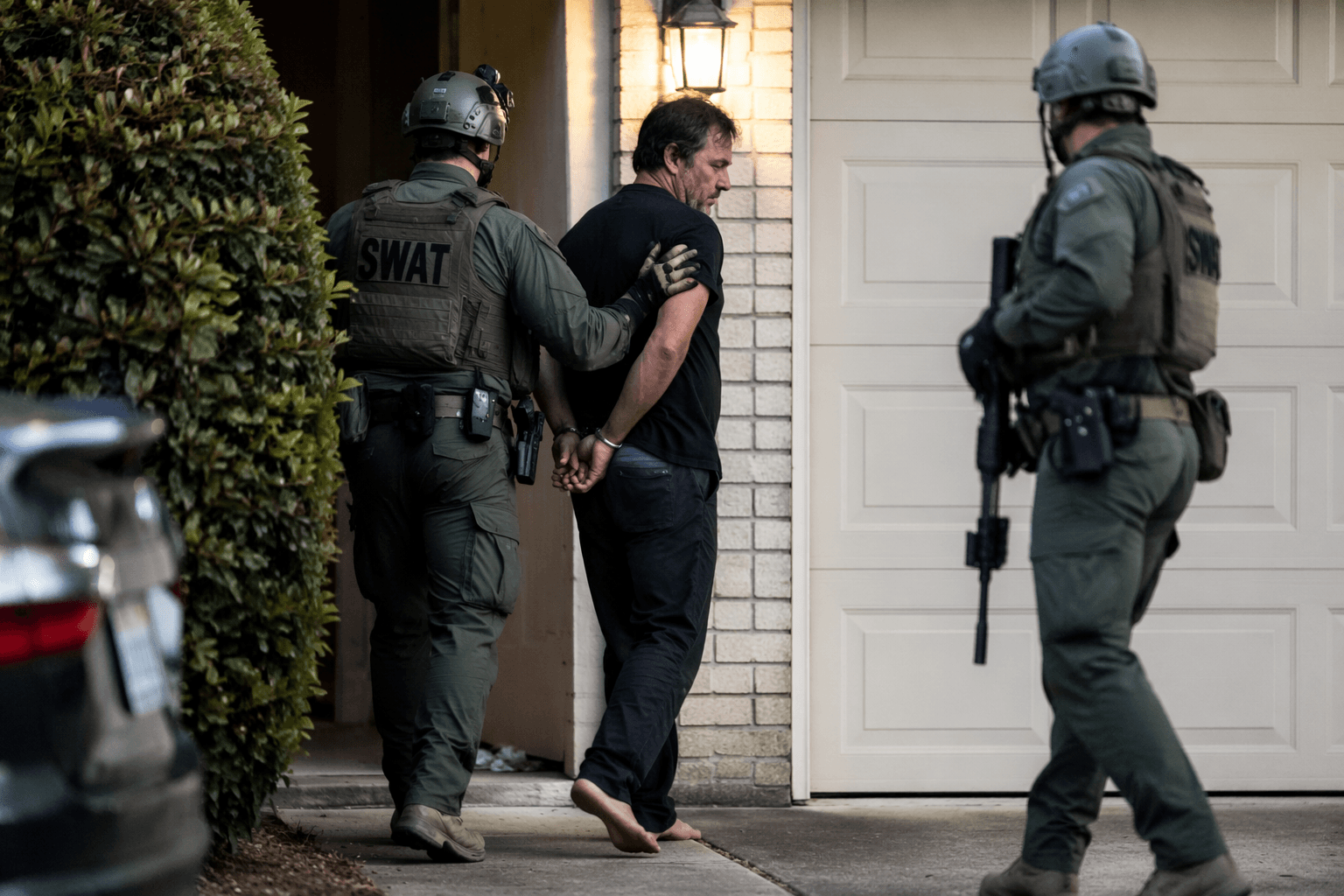 Plano SWAT arrest man after overnight domestic standoff in home