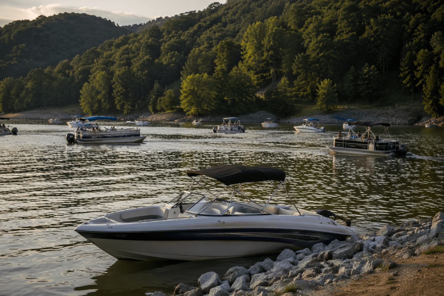Perry County man charged after shots fired at boater on Carr Creek Lake