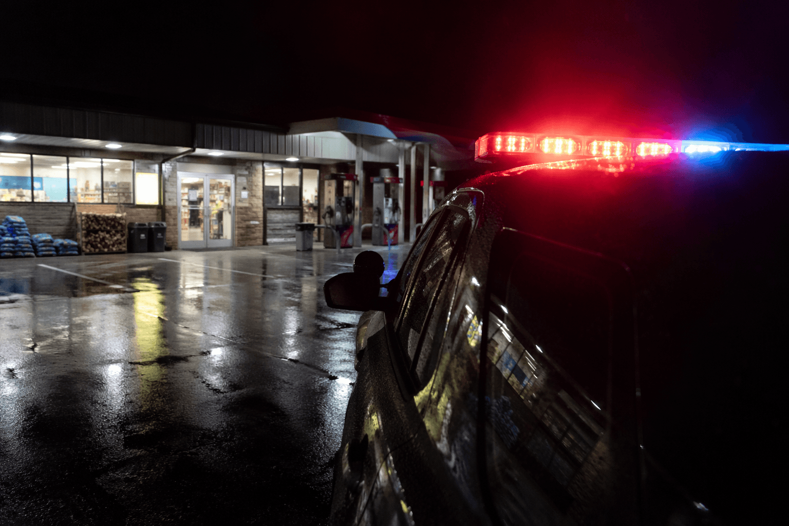 Teen arrested after Battle Lake business burglary