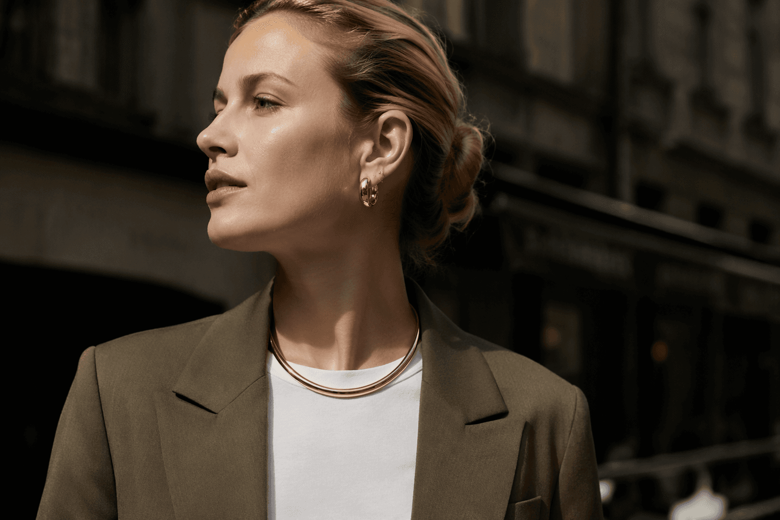 Minimalist jewelry gets bolder, everyday pieces lead 2026 trends