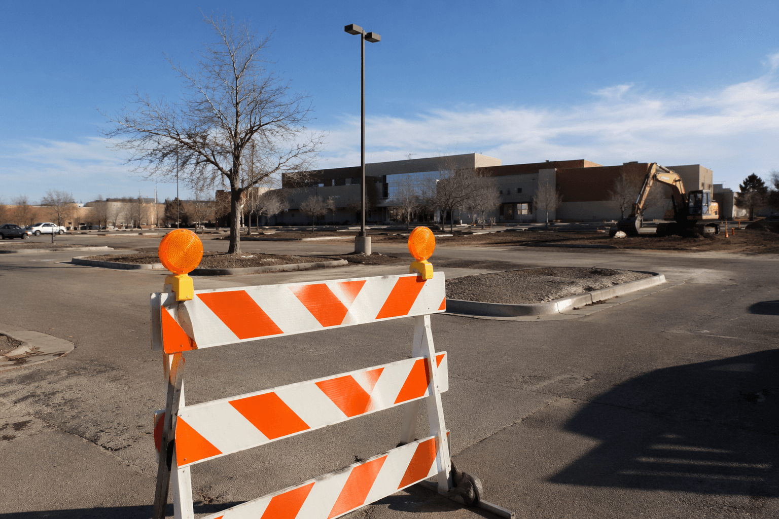 Rio Rancho starts 150-day parking lot repairs at Esther Bone Library, park