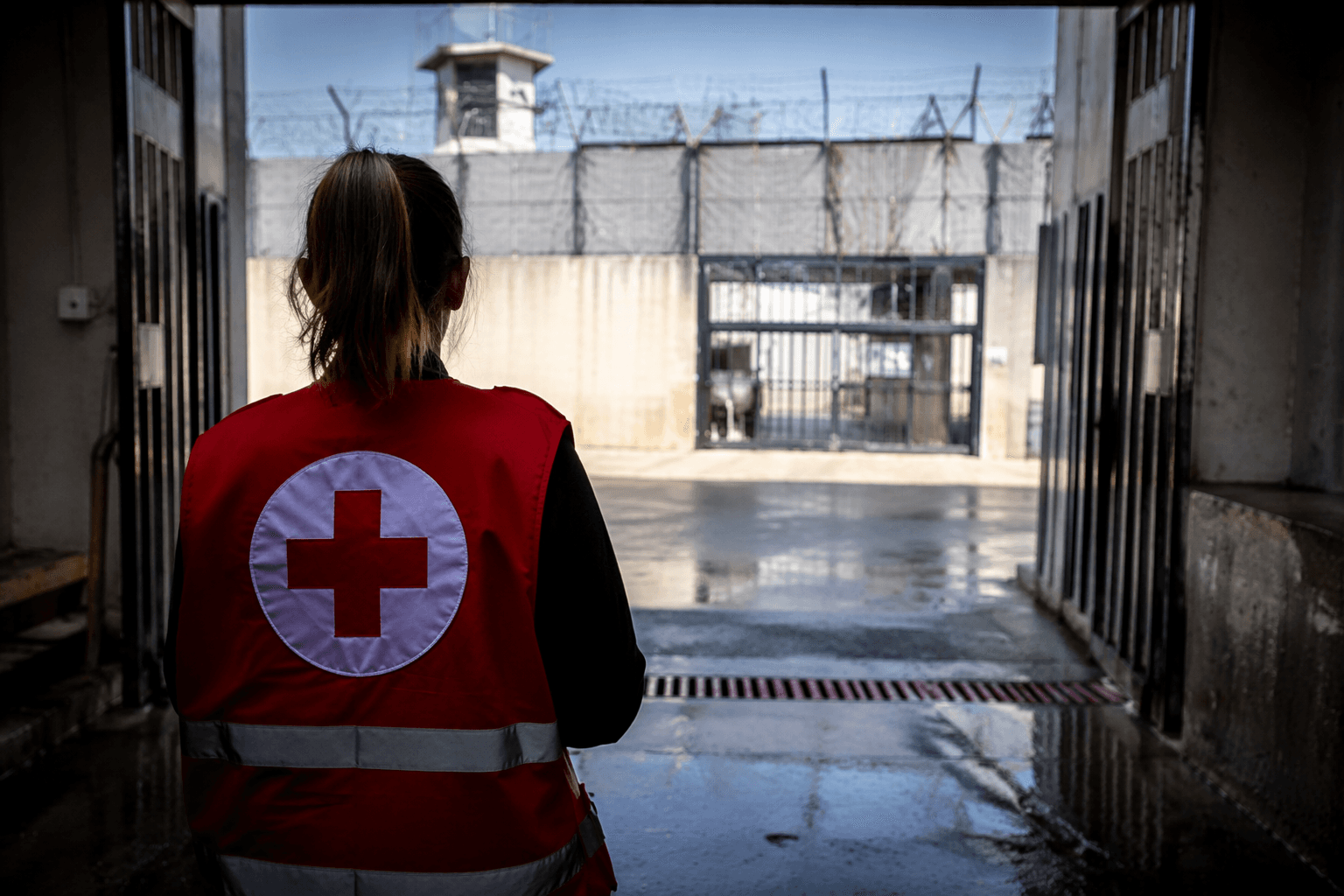 Israel's High Court lifts ban on Red Cross visits to Palestinian prisoners