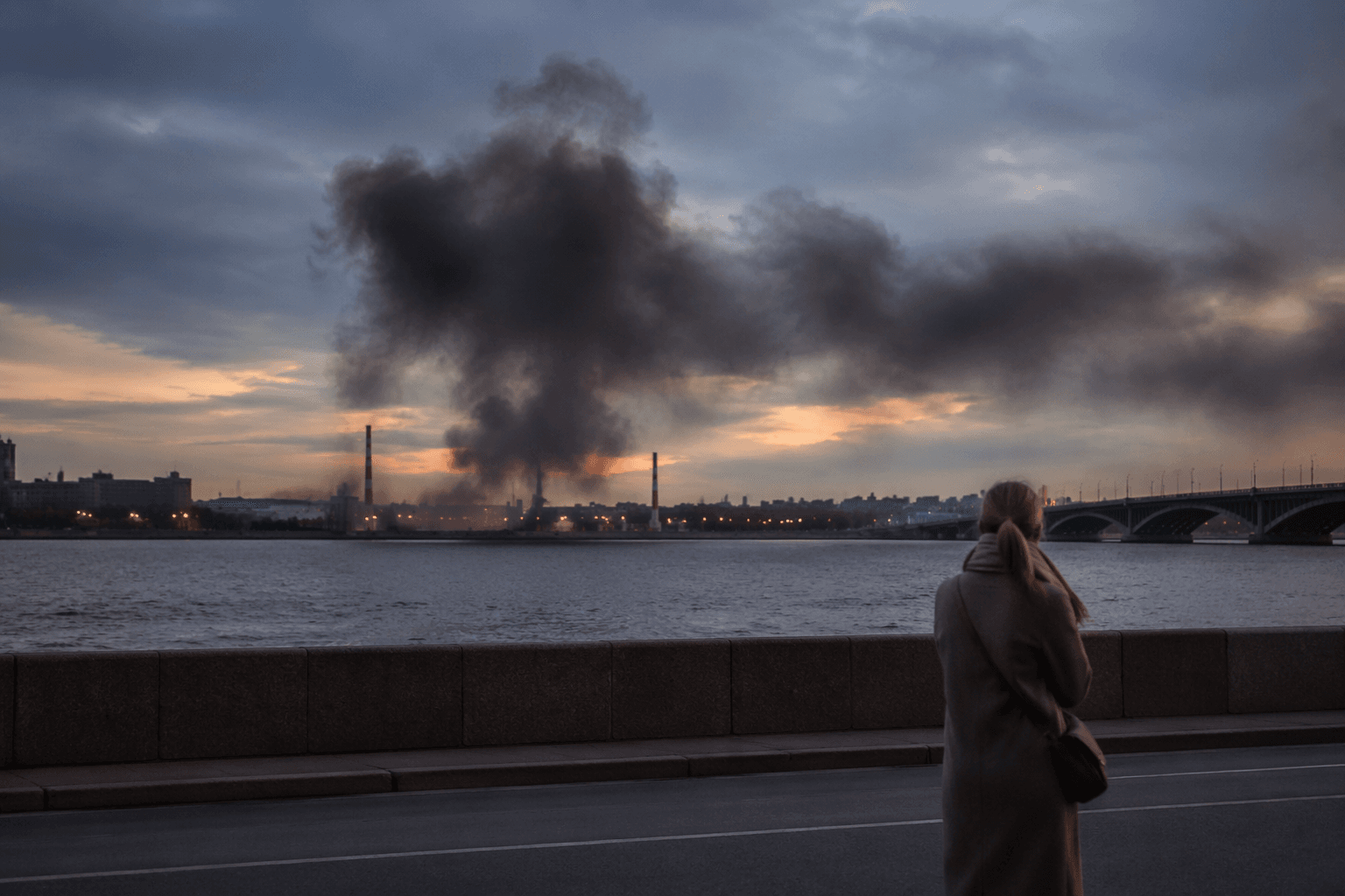 Ukraine hits St. Petersburg on opening day of Putin forum