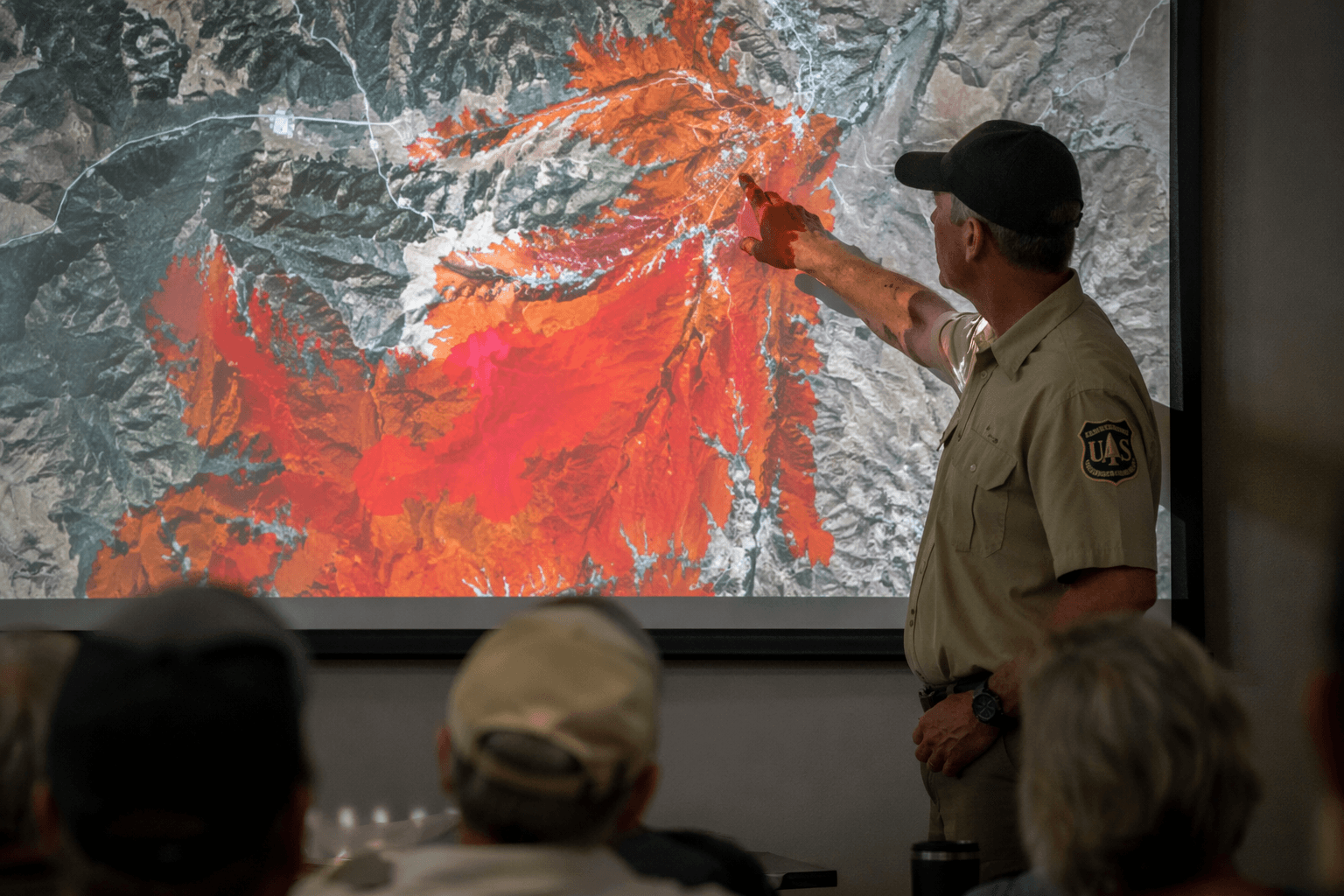 U.S. Forest Service shows Placitas how wildfire could spread