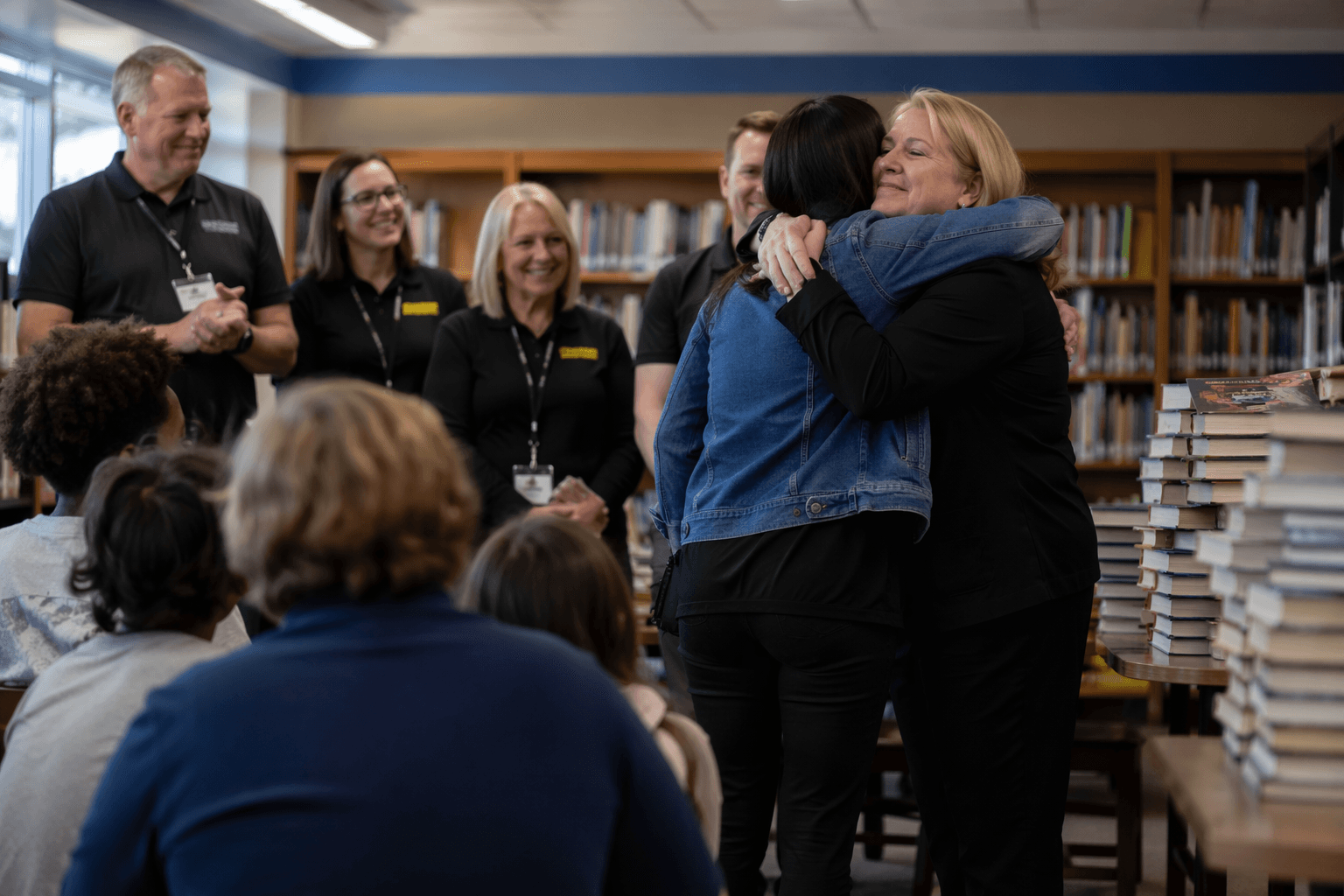 Dollar General donates $50,000 and books to Tennessee school