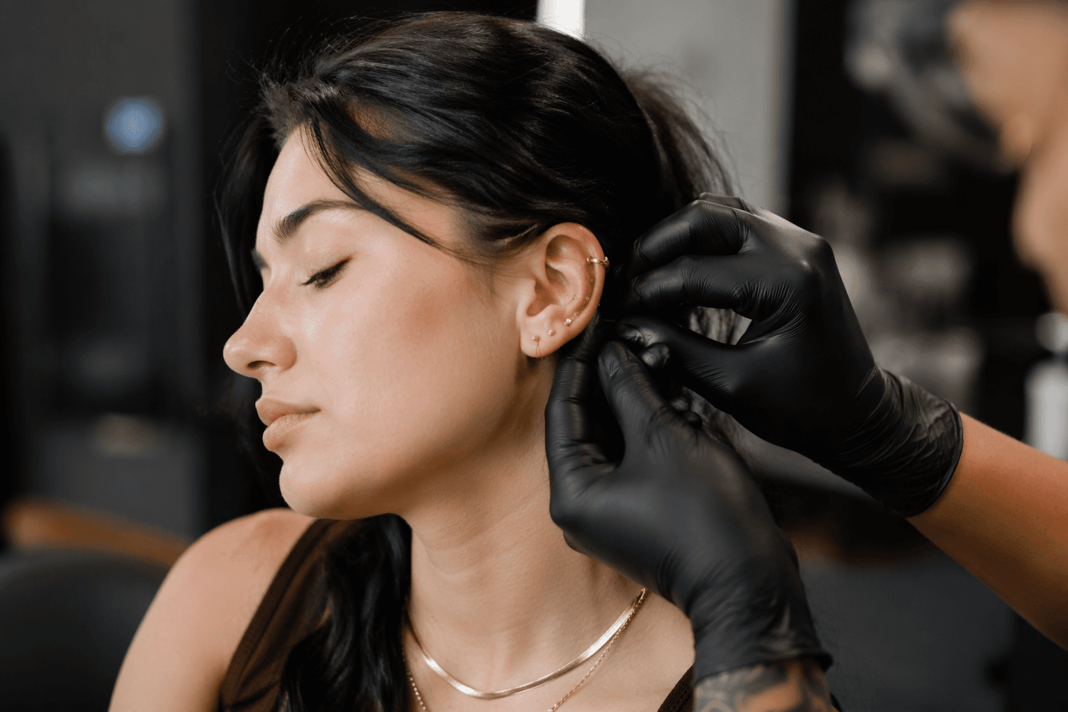 Burdlife offers free weekly piercings and 18K gold jewelry in Houston