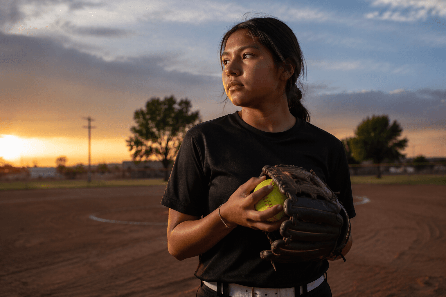 Gallup Navajo student Tehya Livingston commits to Minnesota North College