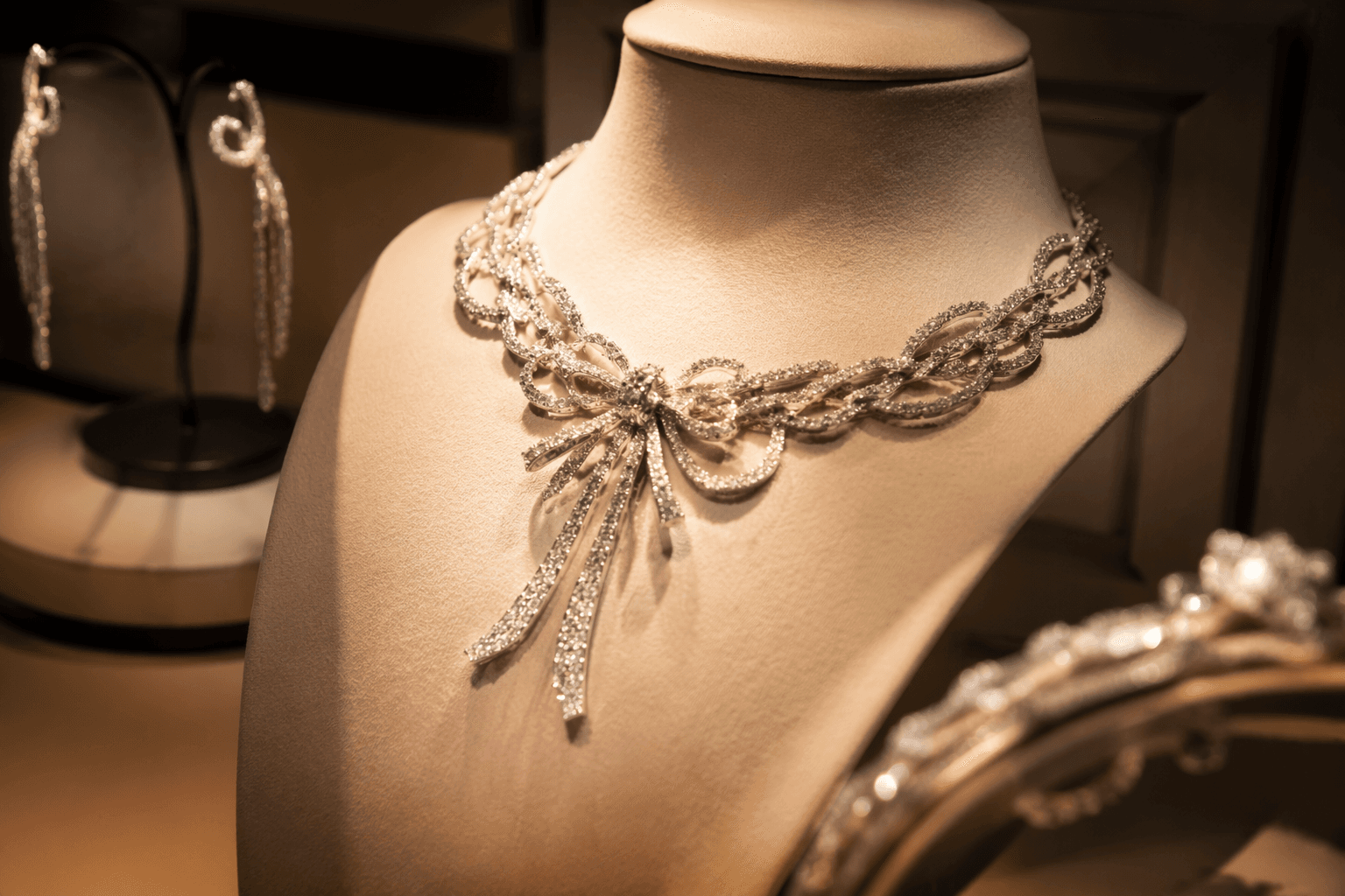 Paris Haute Couture Week spotlights diamond-heavy high jewelry from top maisons