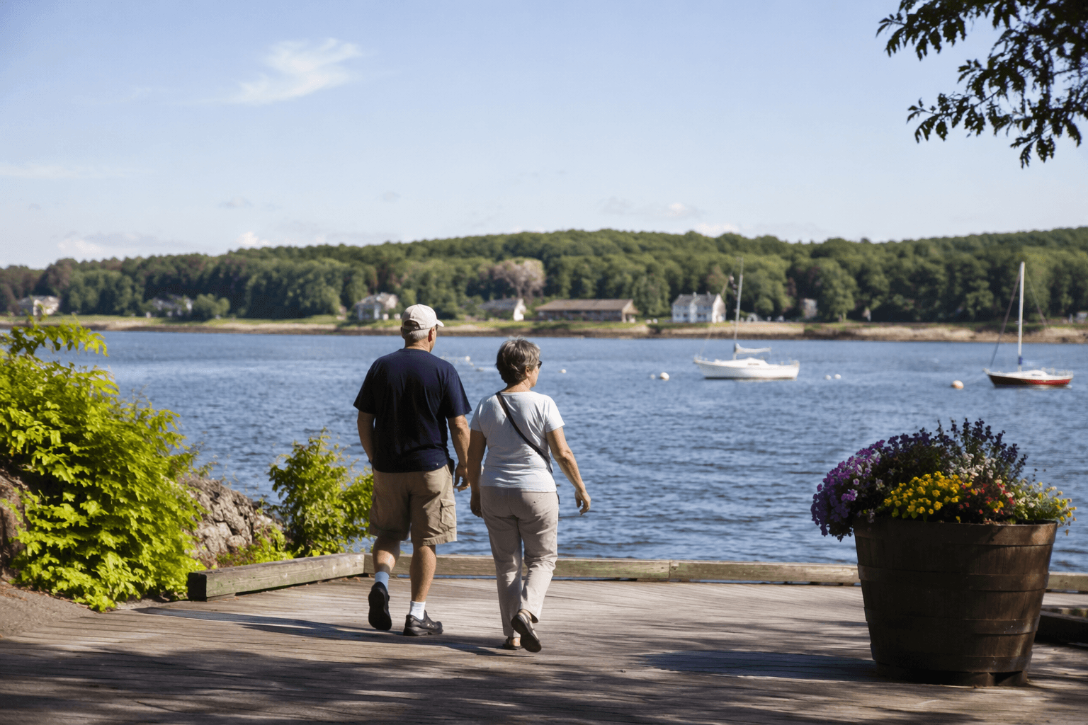 Bowdoinham waterfront signs aim to boost visitors, local spending