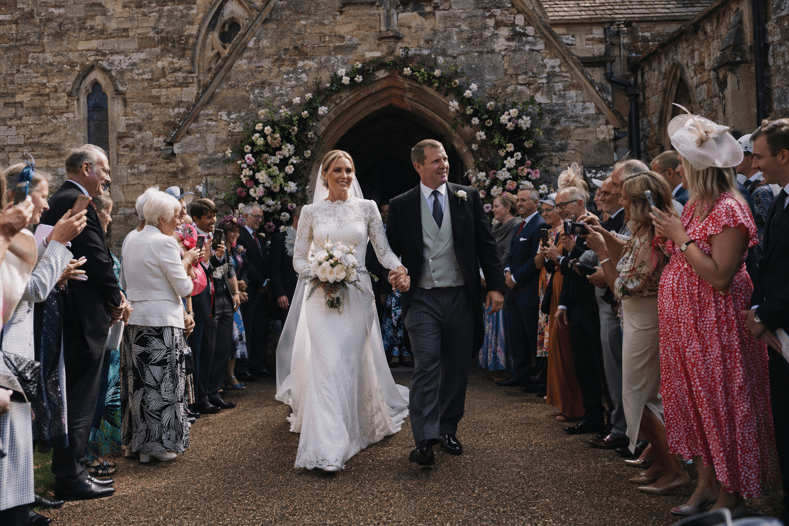 Peter Phillips marries Harriet Sperling in royal ceremony at Gloucestershire church