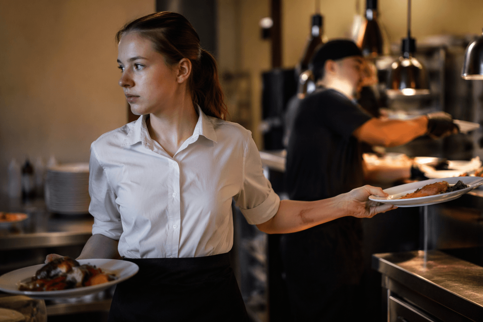 OSHA warns young restaurant workers face burns, cuts and violence