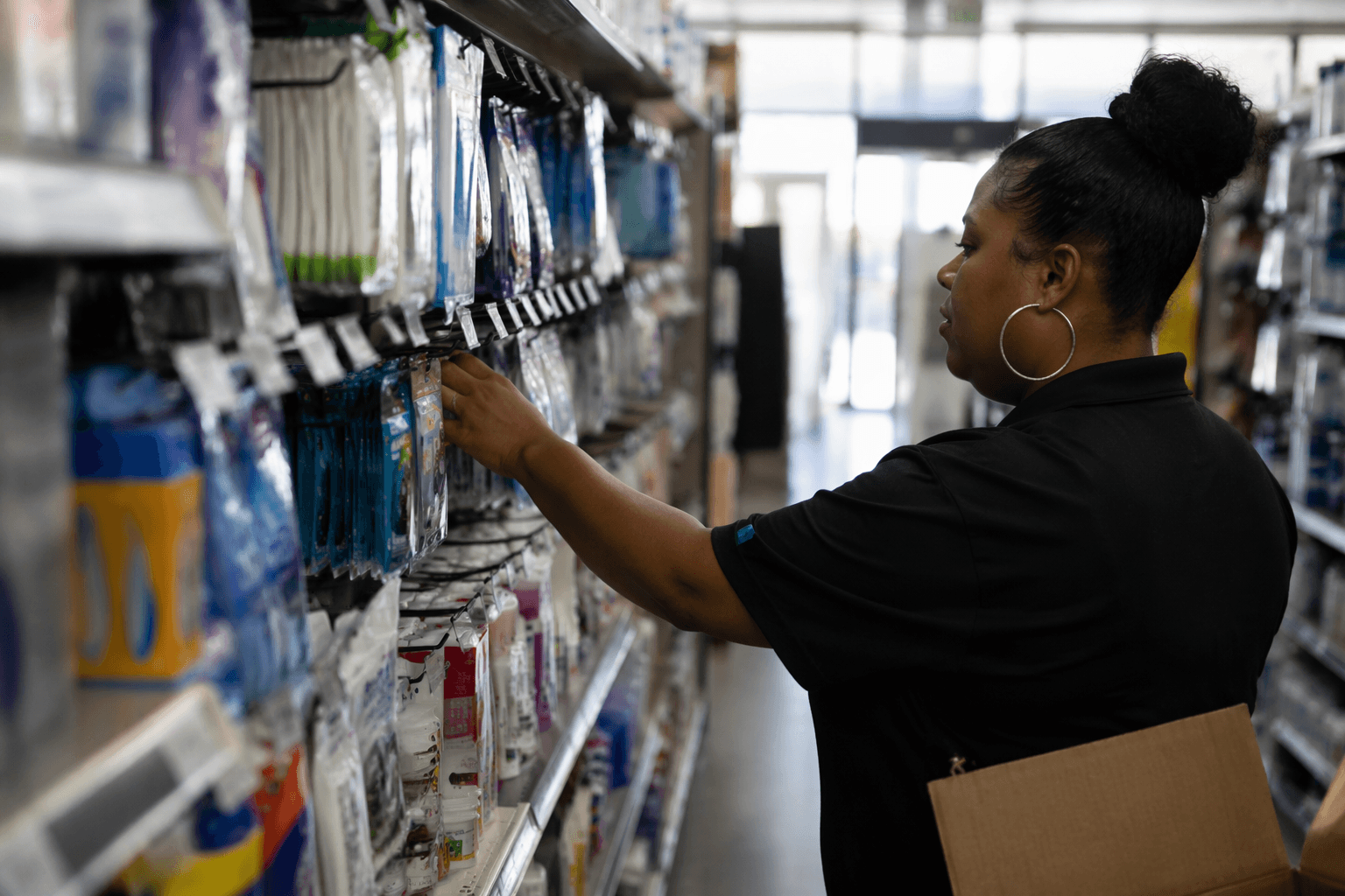 Trump proposes tariffs that could raise Dollar General shelf prices