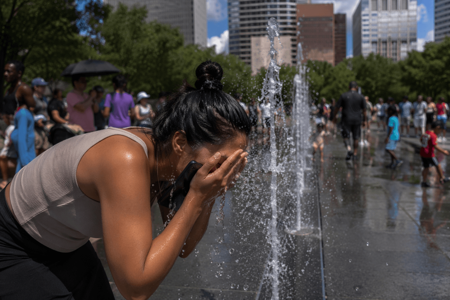 Harris County warns of dangerous heat during busy summer events