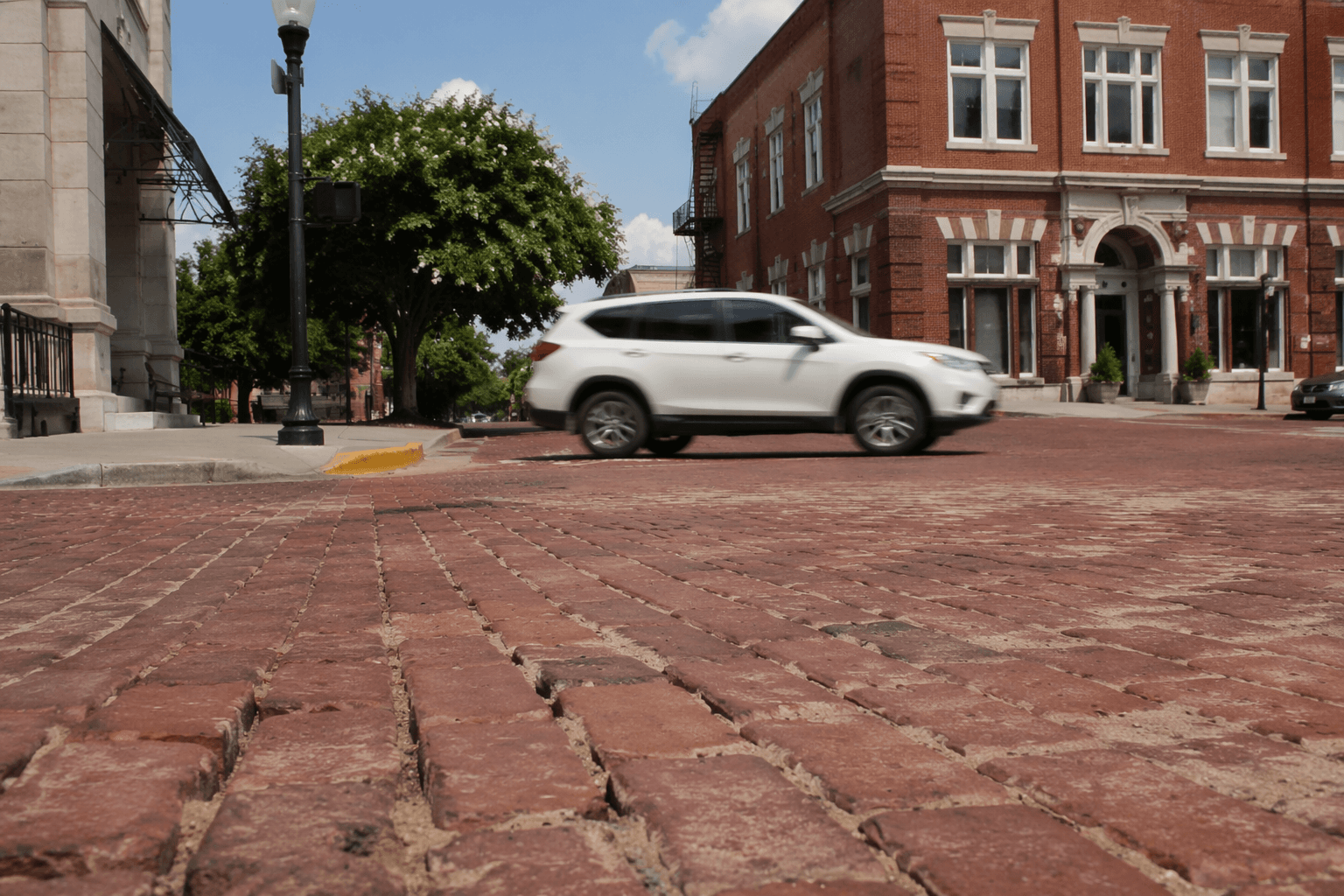 Huntingburg approves $692,000 plan to rebuild Fourth Street base