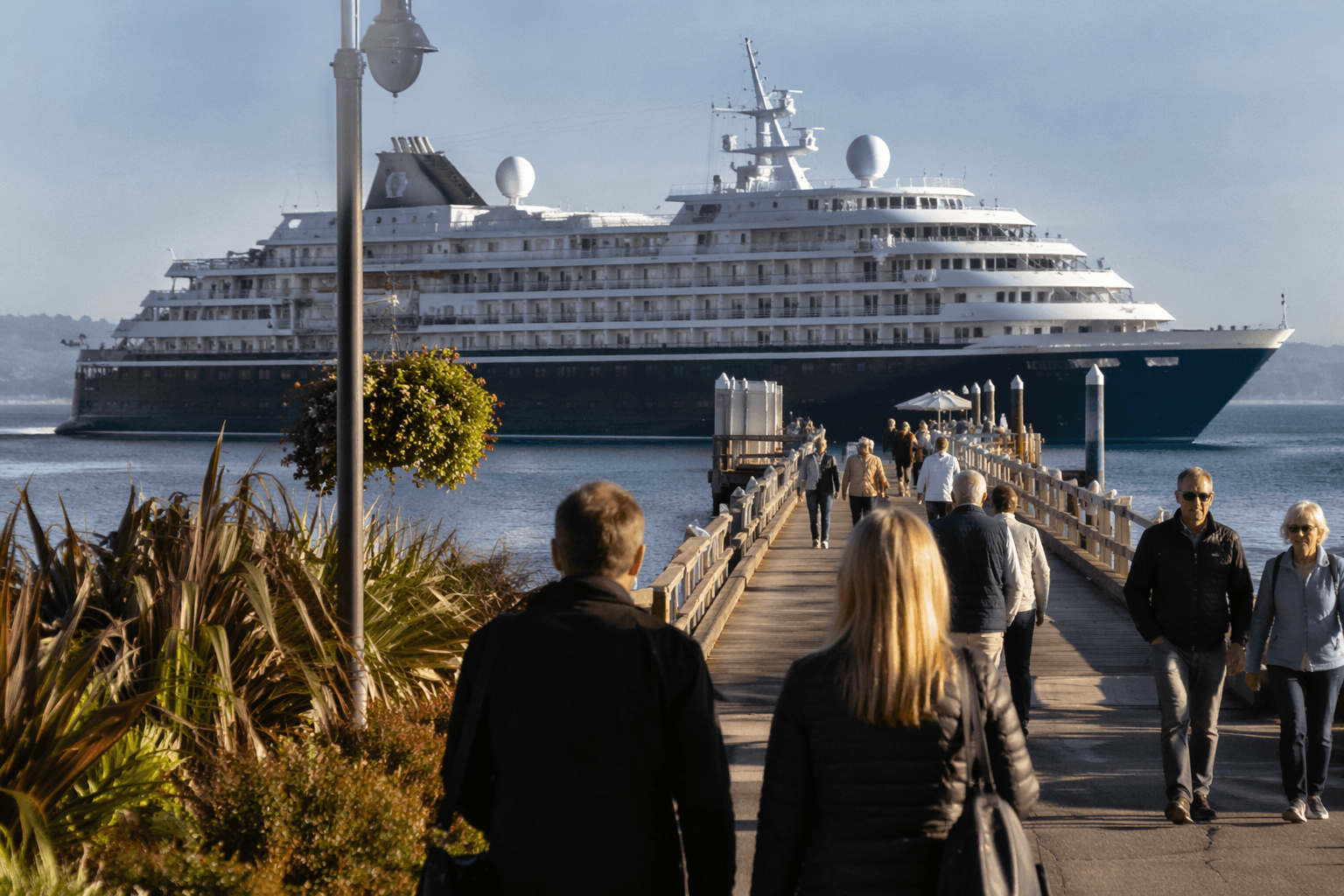 The World yacht brings 110 passengers to Eureka, county