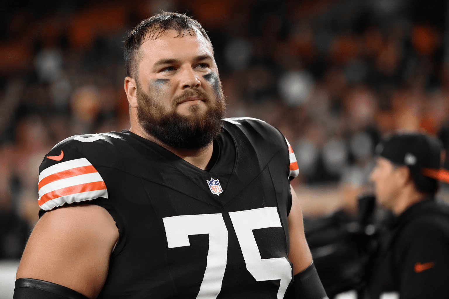 Joel Bitonio retires, ending 12 seasons with the Browns