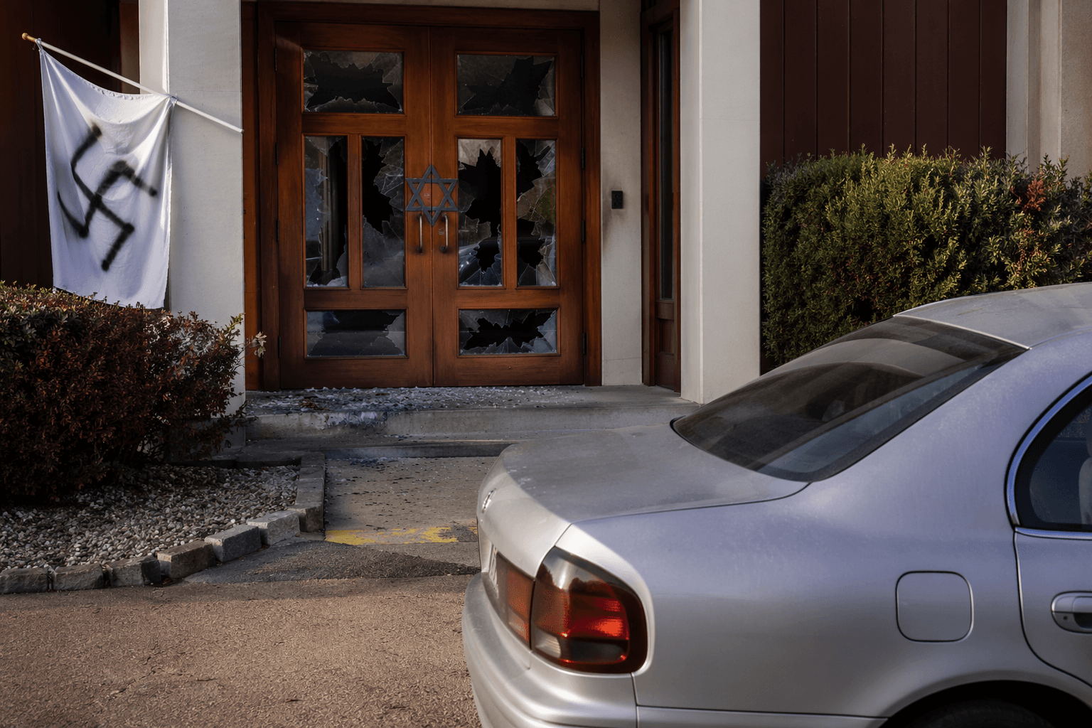 Albuquerque man charged after synagogue, Jewish center attacks, hate threats