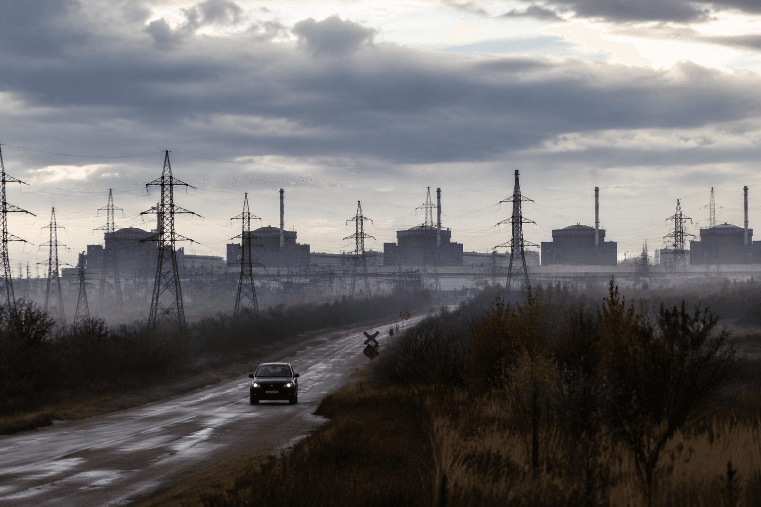 Zaporizhzhia nuclear plant reconnected to grid after ceasefire repairs