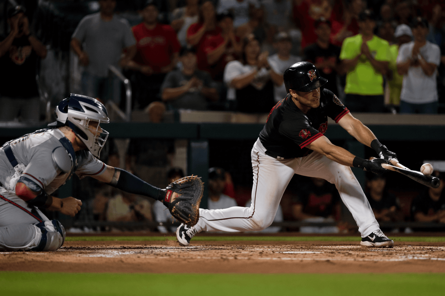 Rochester walks off Worcester in 10, regains first place in IL race