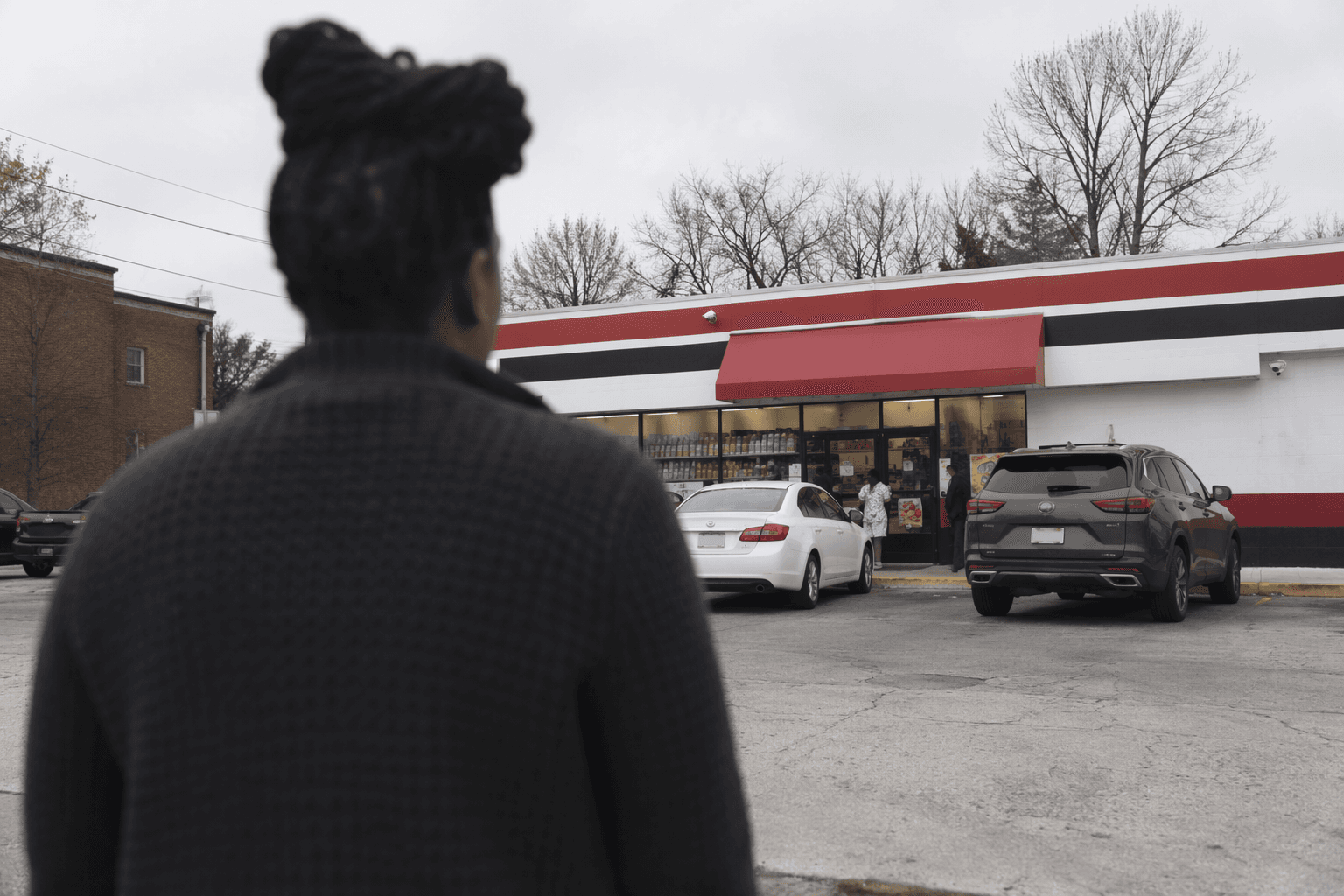 Greensboro residents criticize McGee Street Mini Mart display as insensitive