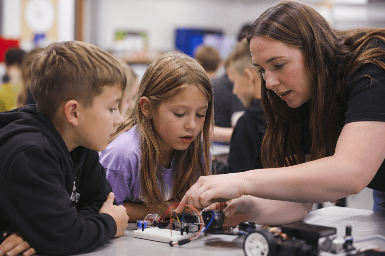 Vinton County schools spotlight STEM careers at Central Elementary
