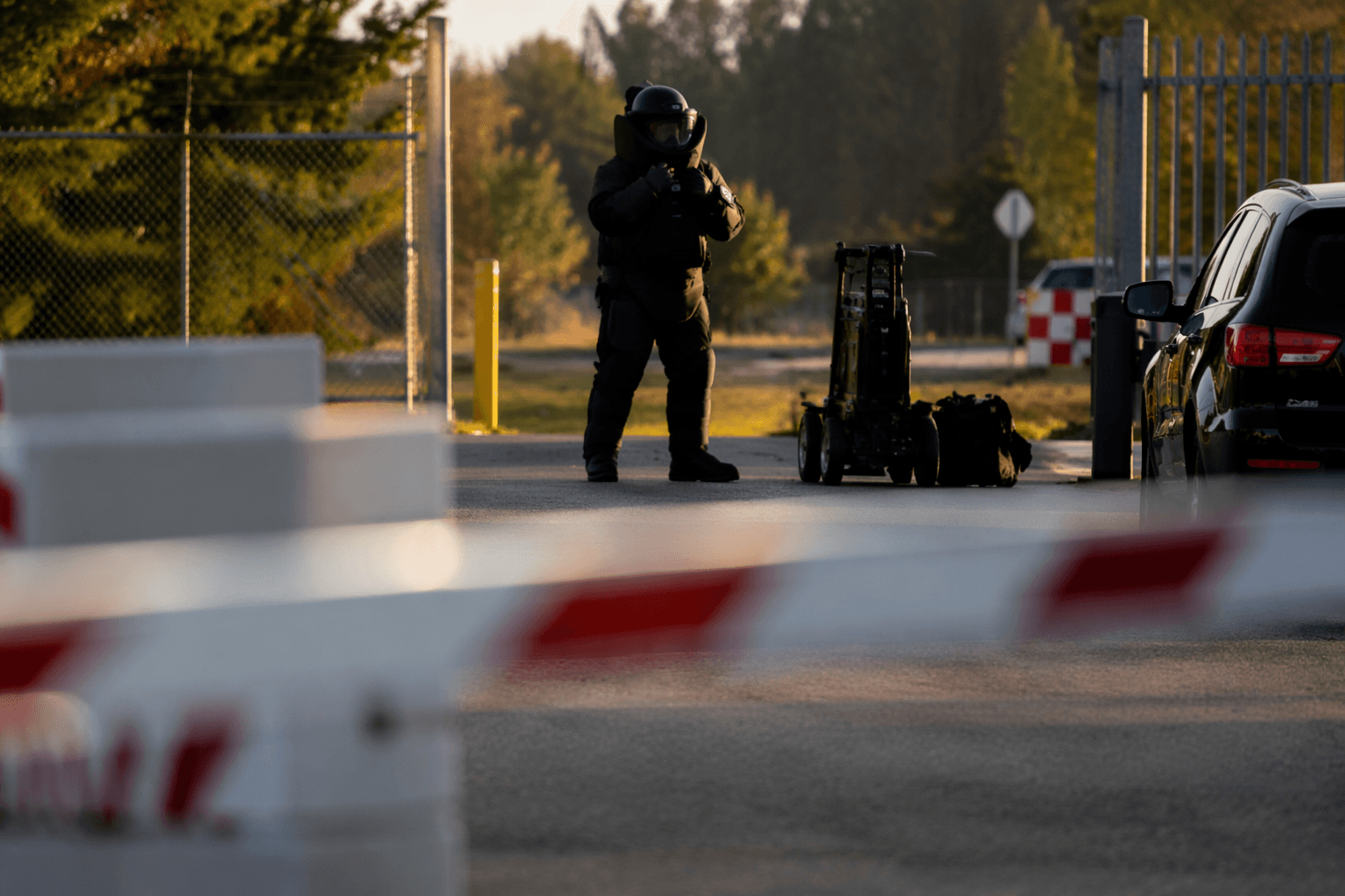Suspicious package shuts down Naval Air Station Whidbey for hours