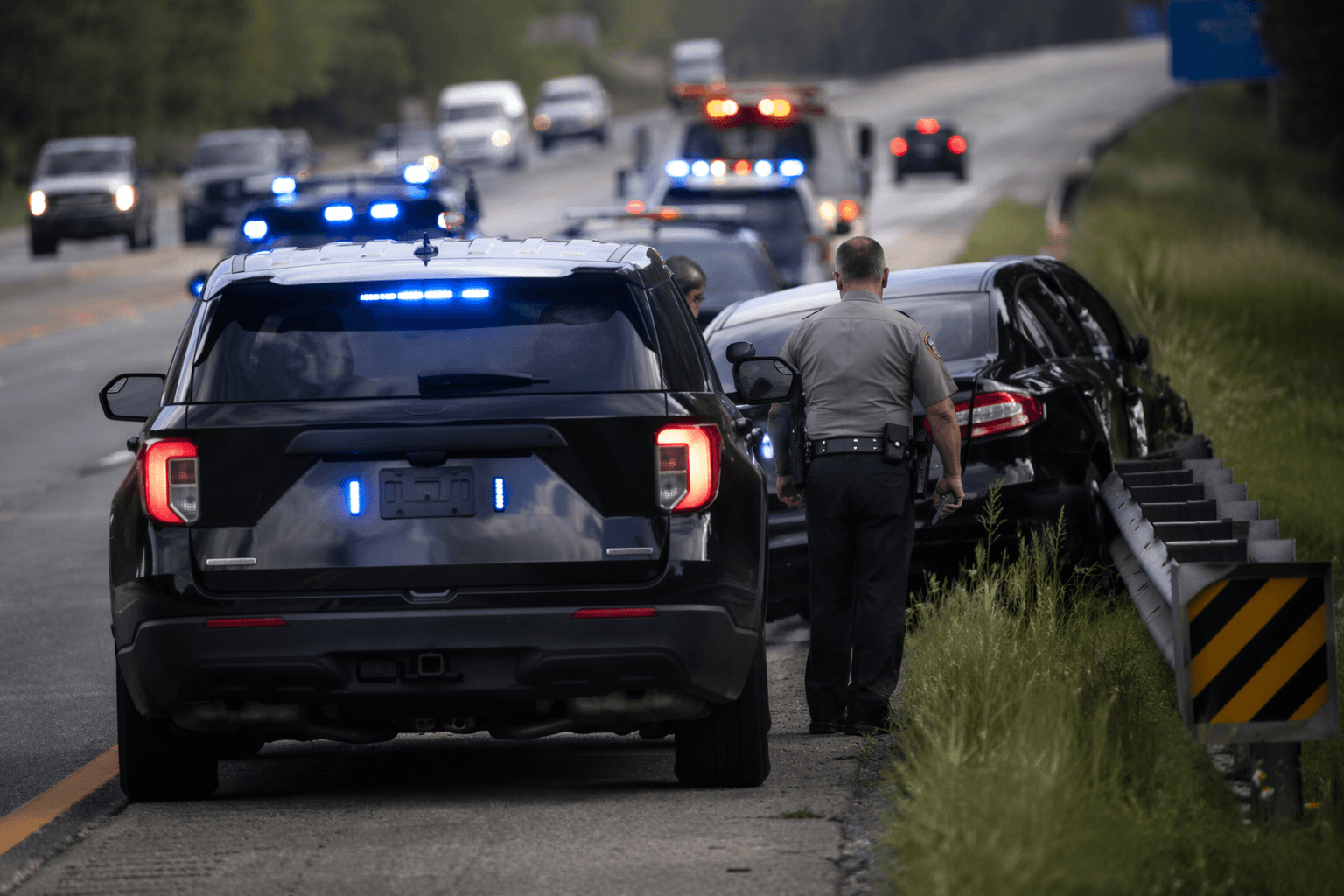 Road-rage suspect accused of dragging Buncombe deputy on I-40