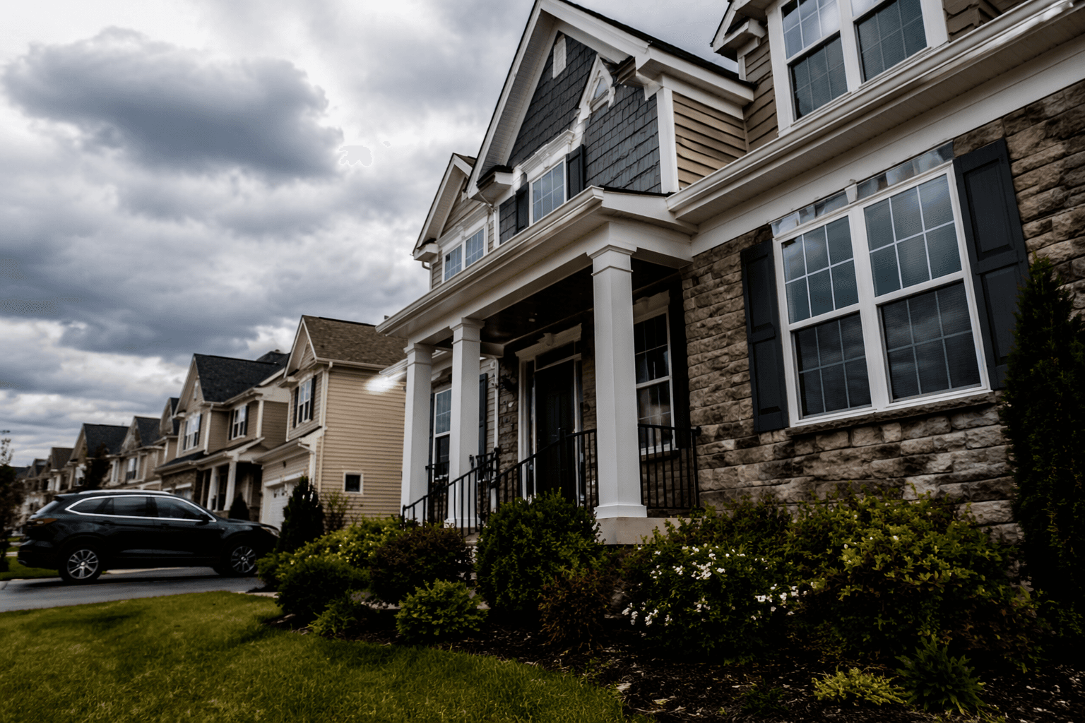 Fed holds rates steady, but some borrowing costs stay low