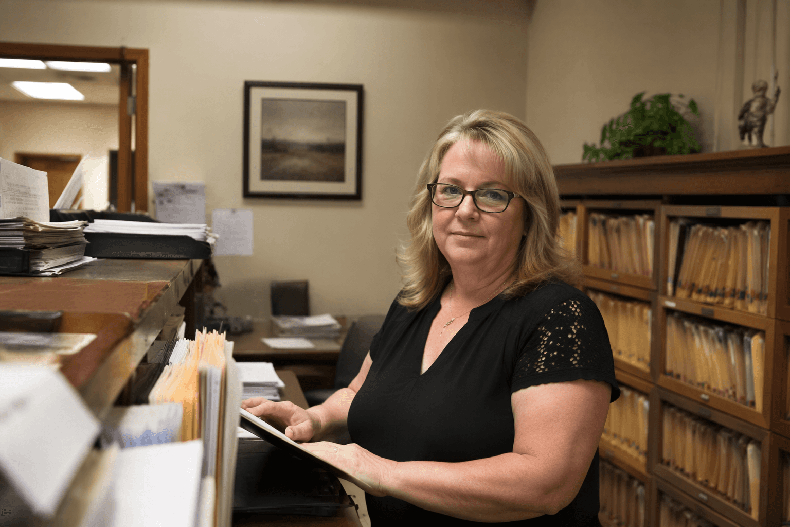 Bobbie Jo Daily touts clerk experience in Yuma County court race