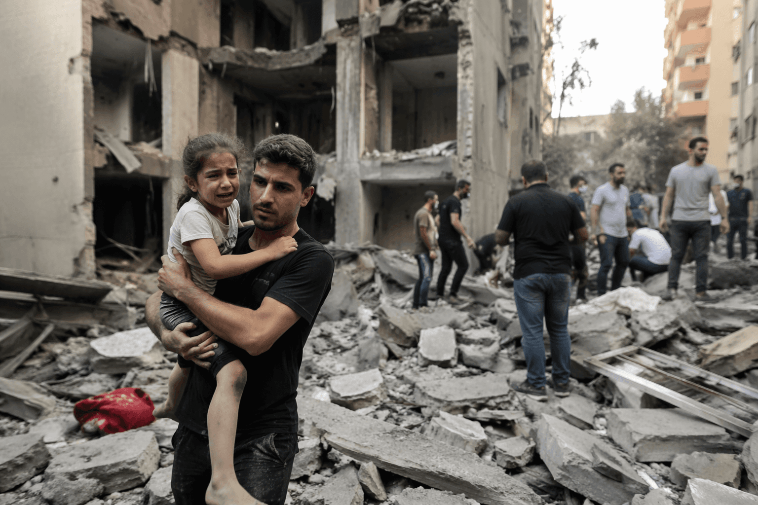 Israeli strikes kill 18 in Lebanon as fighting escalates