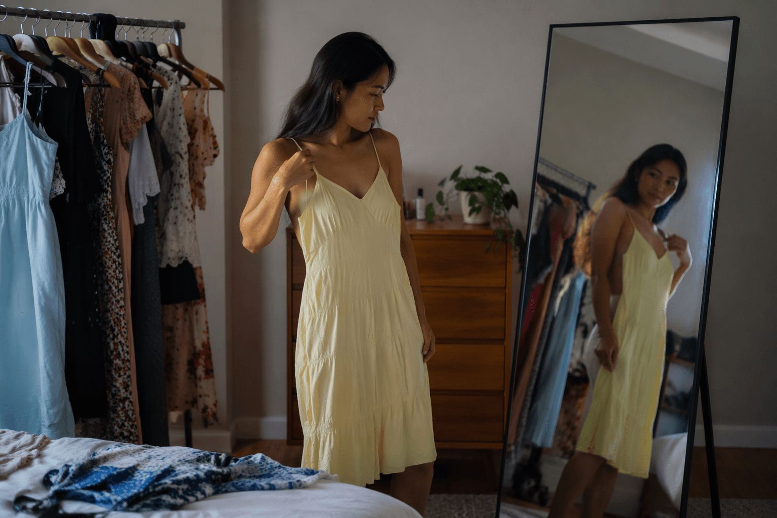 Petite shopper tests 12 summer dresses, finds 8 that fit well