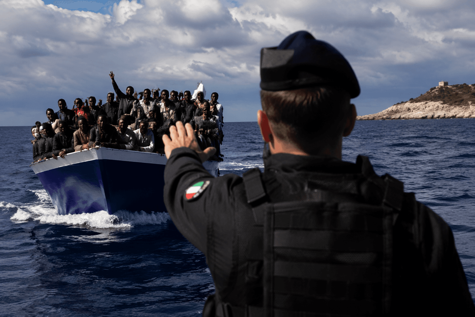 Macron rejects EU push for migrant return hubs in third countries