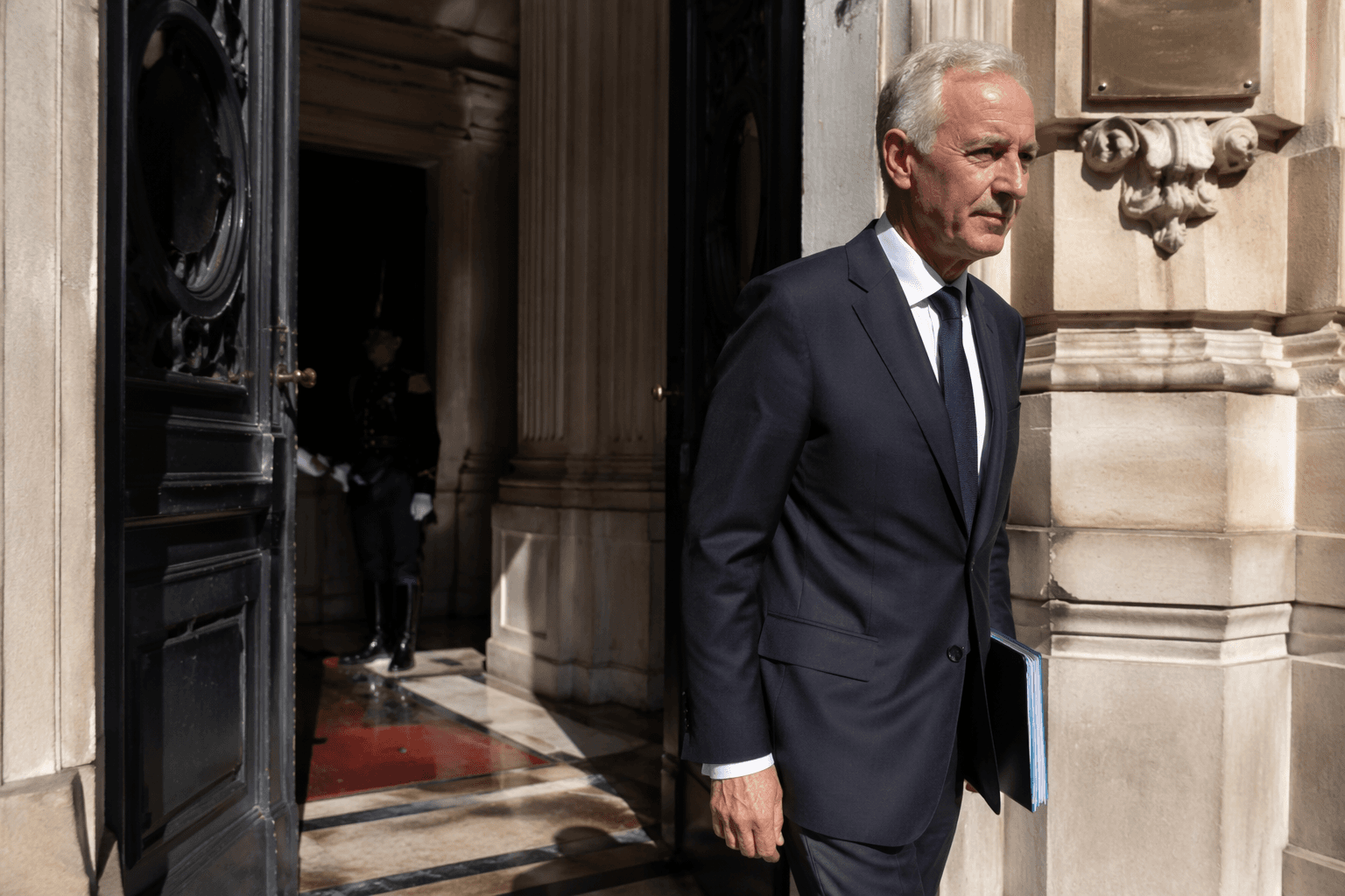 U.S. envoy sparks France dispute over antisemitism accusations
