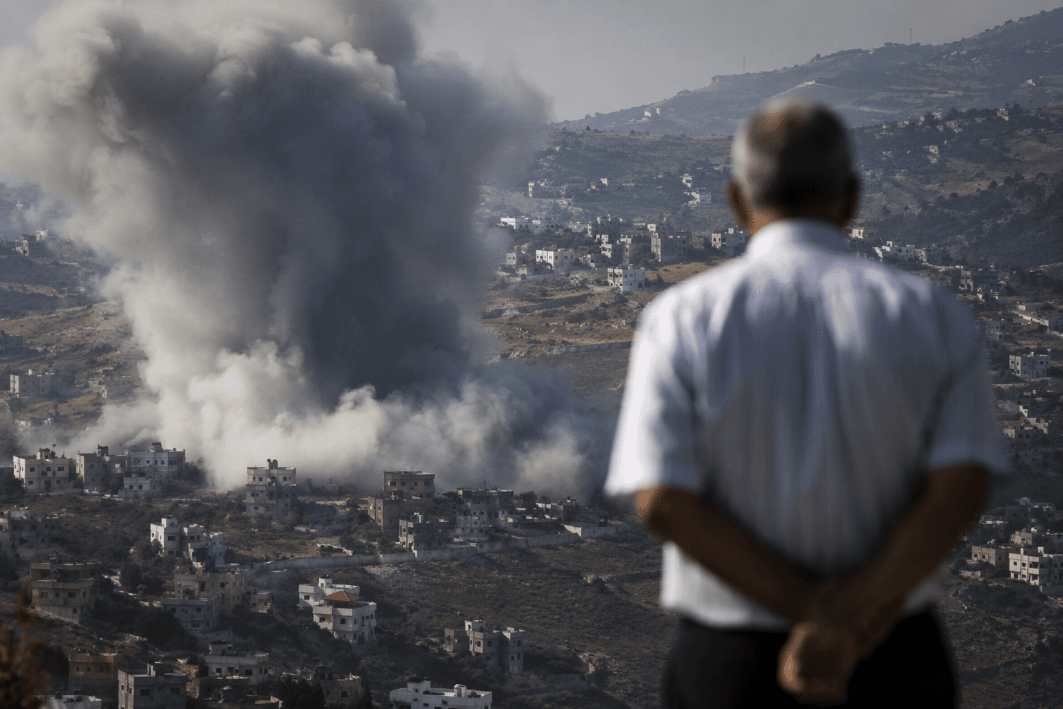 US-Iran talks set for Sunday in Switzerland as Lebanon fighting continues