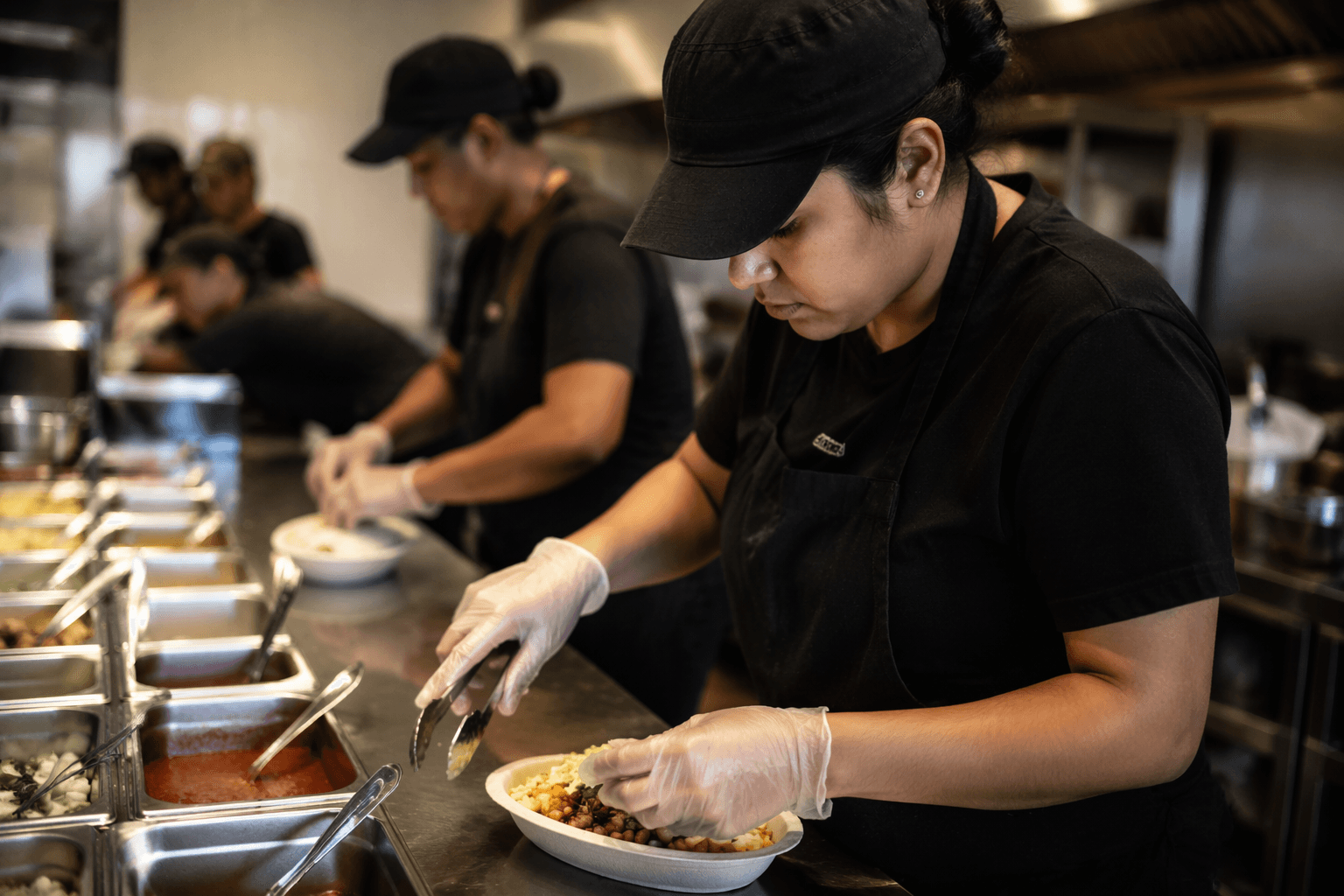 Chipotle workers face tighter schedules as restaurant labor shortages persist
