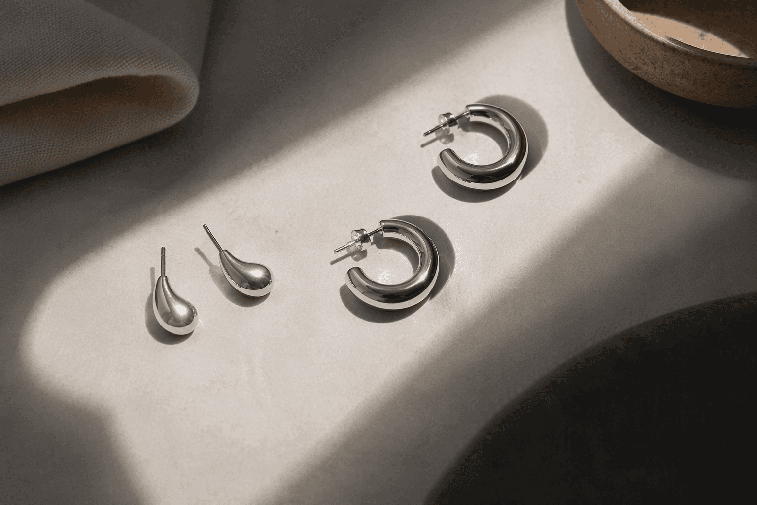 Mejuri expands into steel with sculptural everyday jewelry pieces