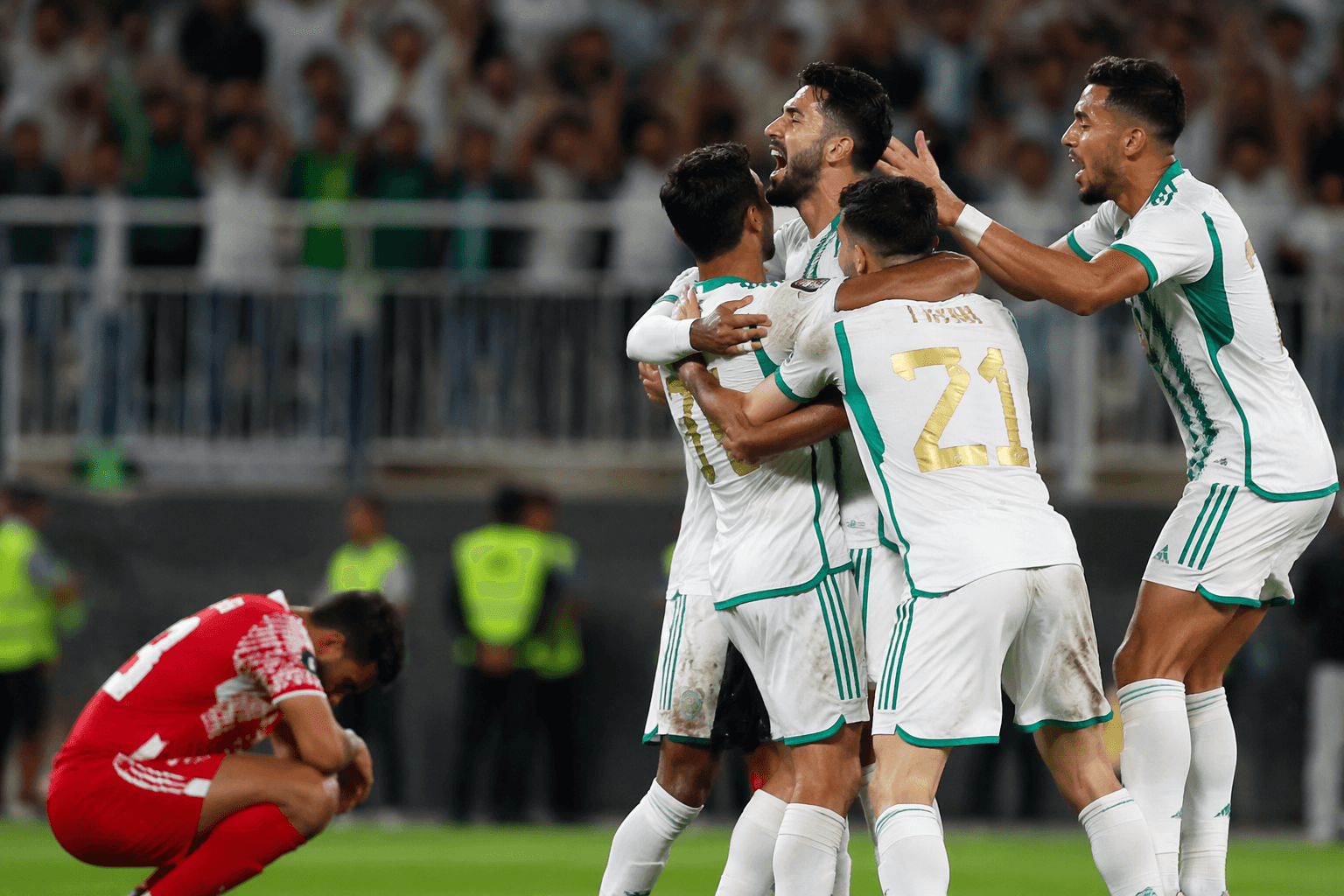 Algeria rallies past Jordan, keeps World Cup hopes alive