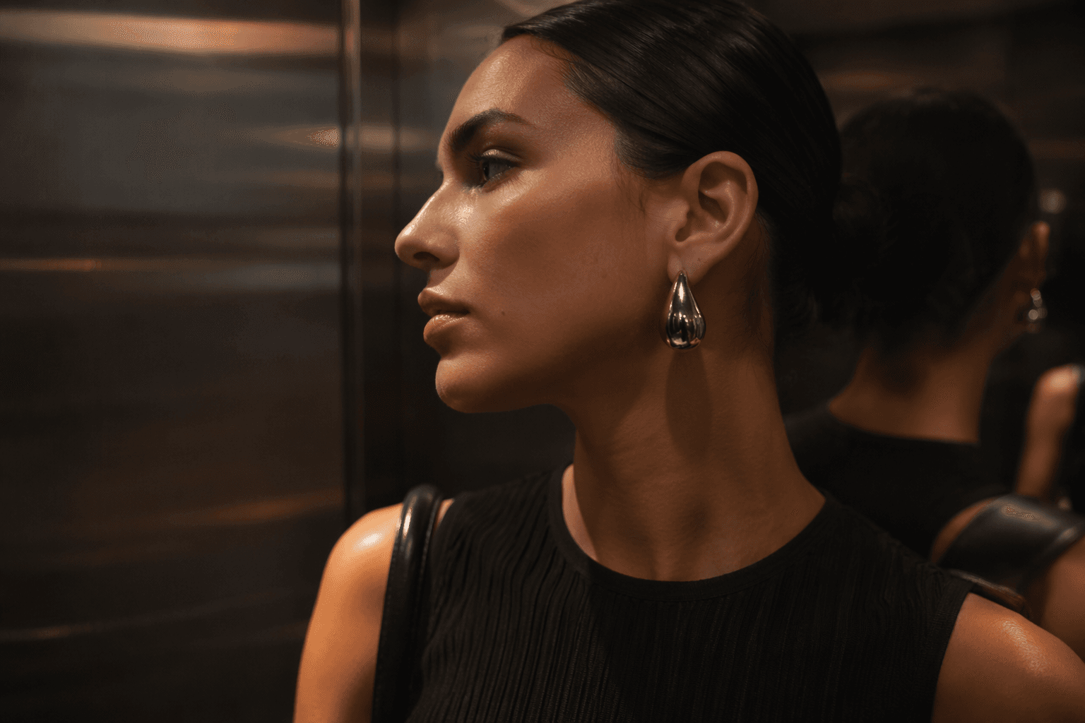 Mejuri expands into steel with bold, accessible jewelry pieces