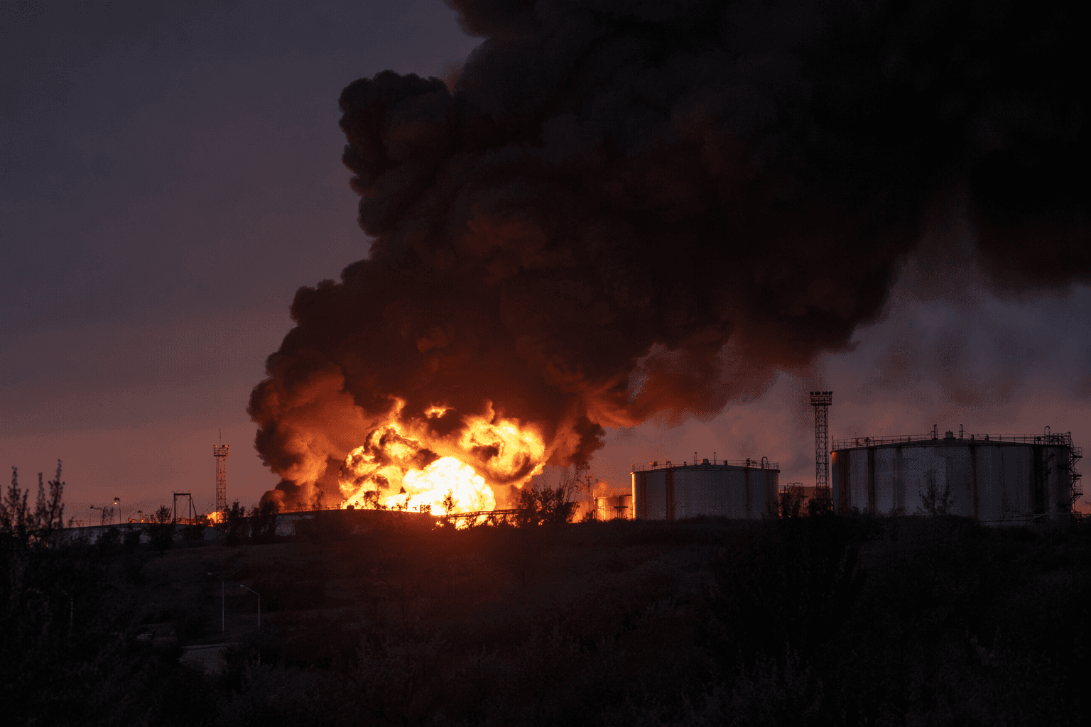 Ukraine strikes Crimea infrastructure in bid to isolate Russian forces