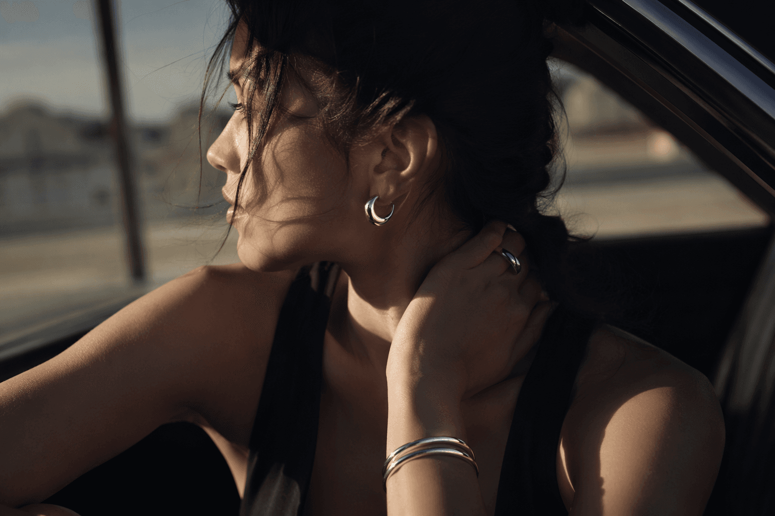 Mejuri launches its first stainless steel jewelry collection